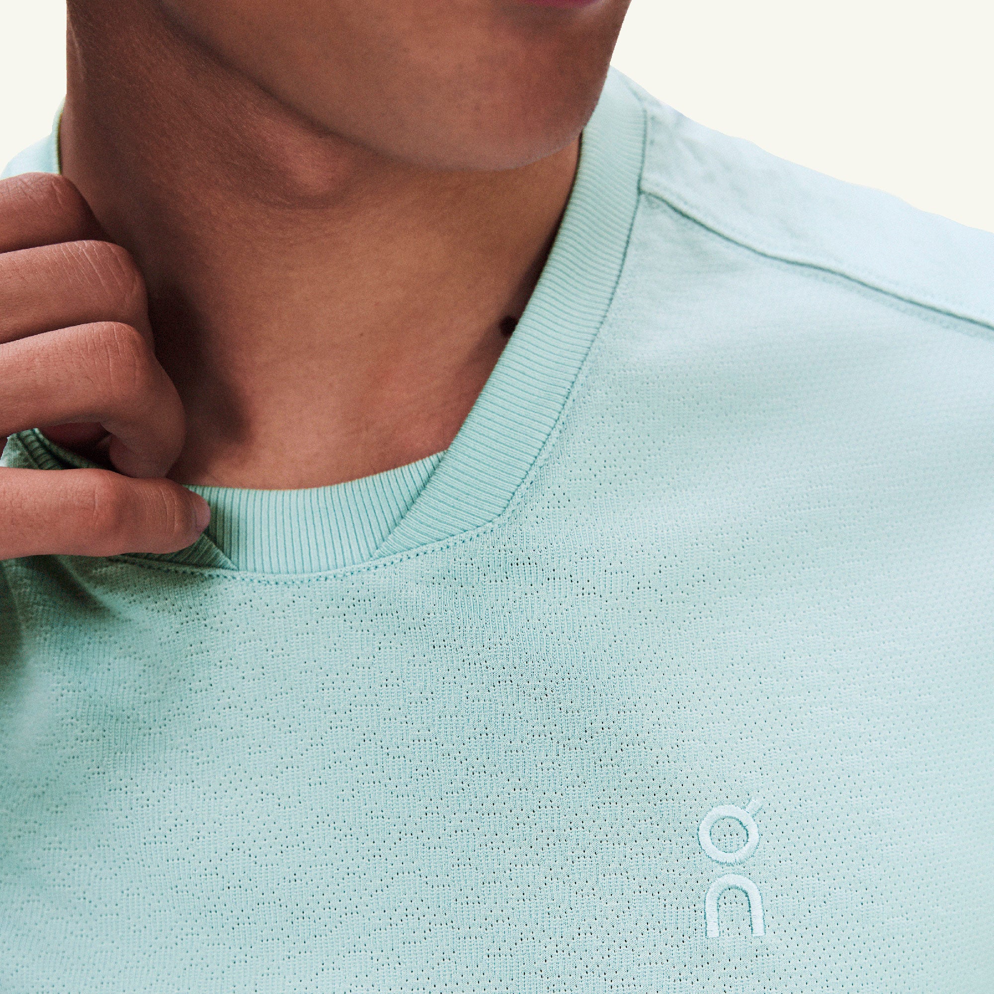 On Court Men's Edit Tennis Shirt - Blue (5)