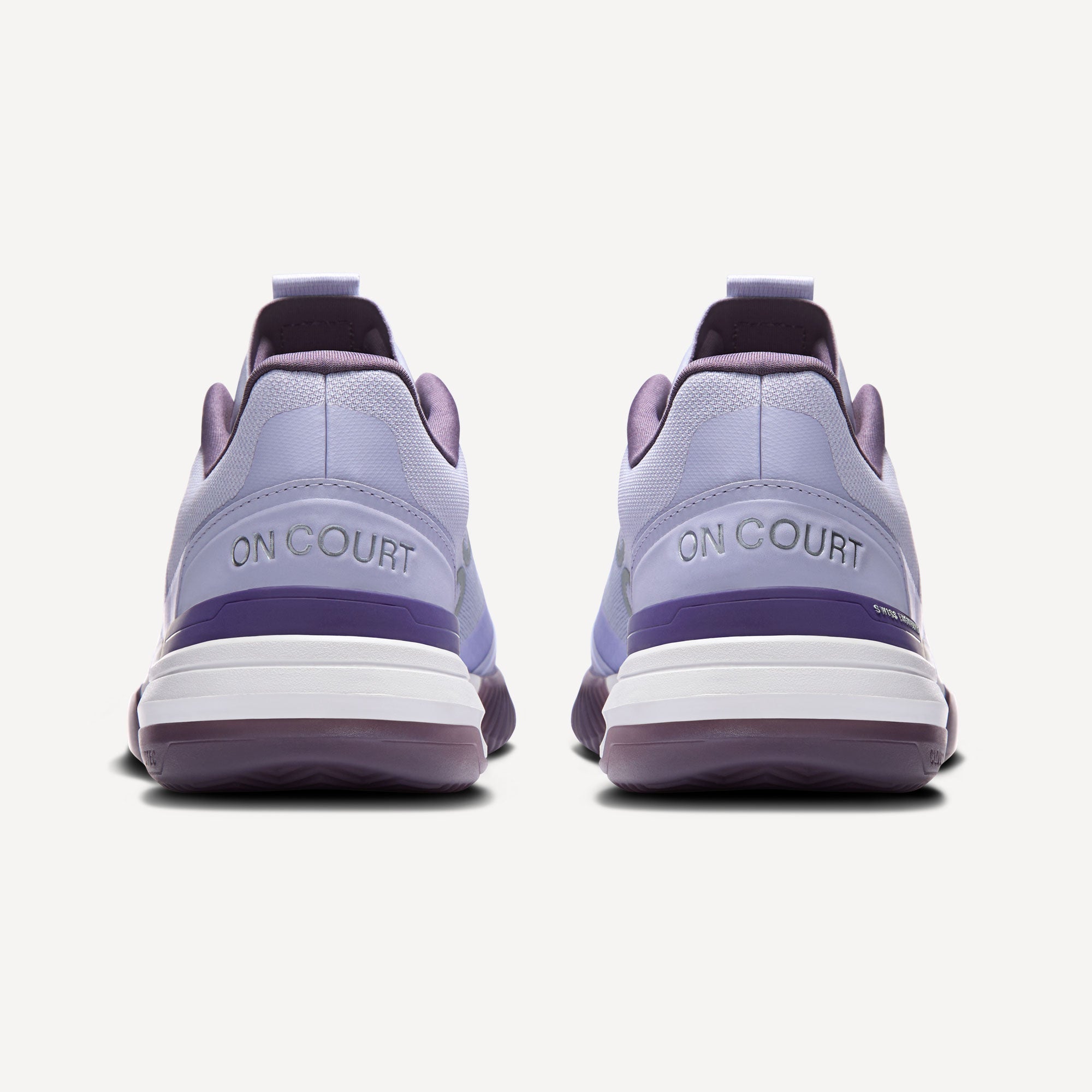 On The Roger Advantage Pro Women's Clay Court Tennis Shoes - Purple (6)