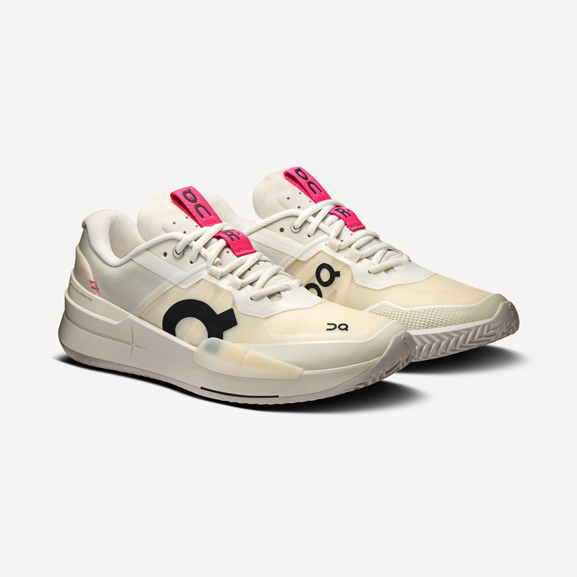 On The Roger Pro 2 Men's Clay Court Tennis Shoes - White (4)