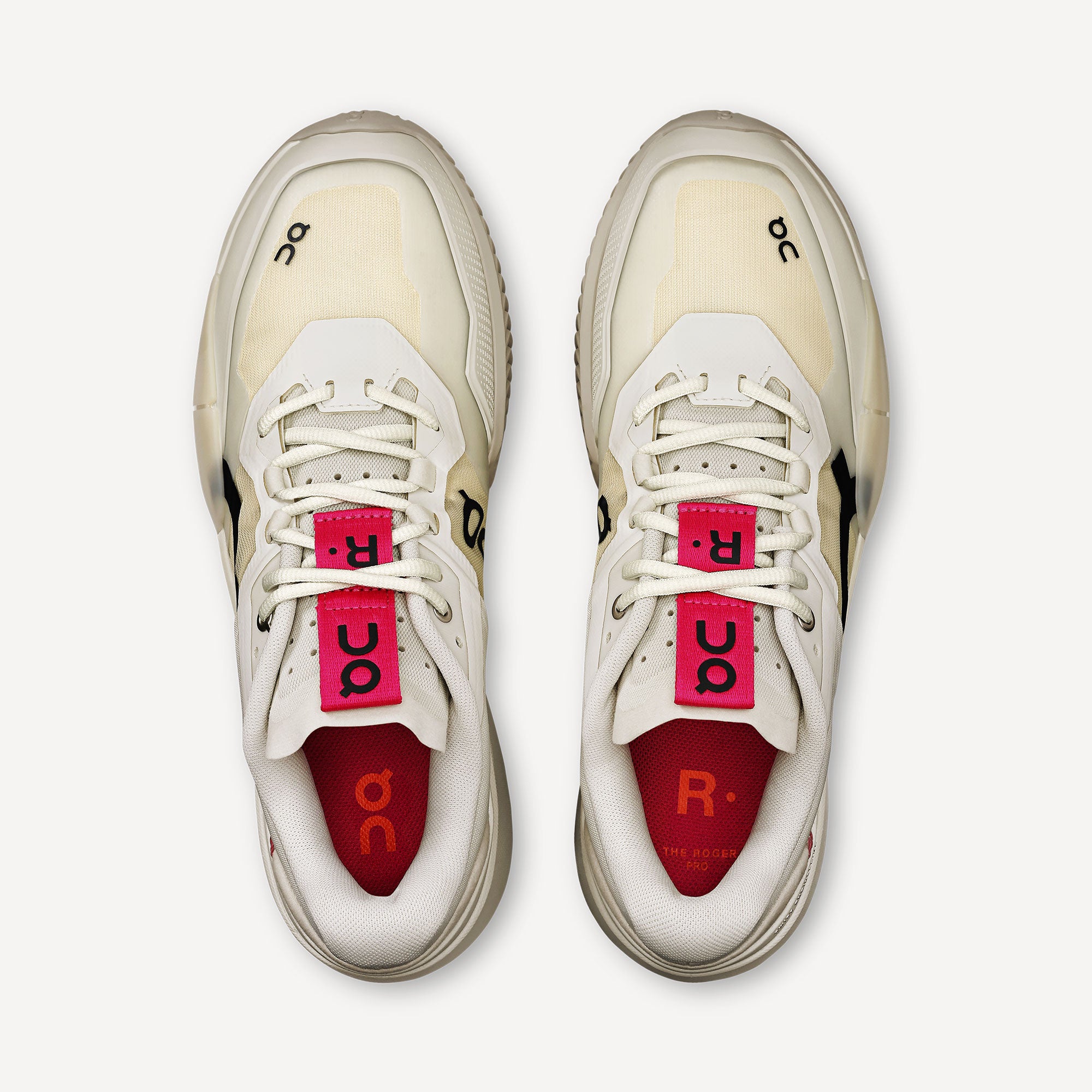 On The Roger Pro 2 Men's Clay Court Tennis Shoes - White (5)