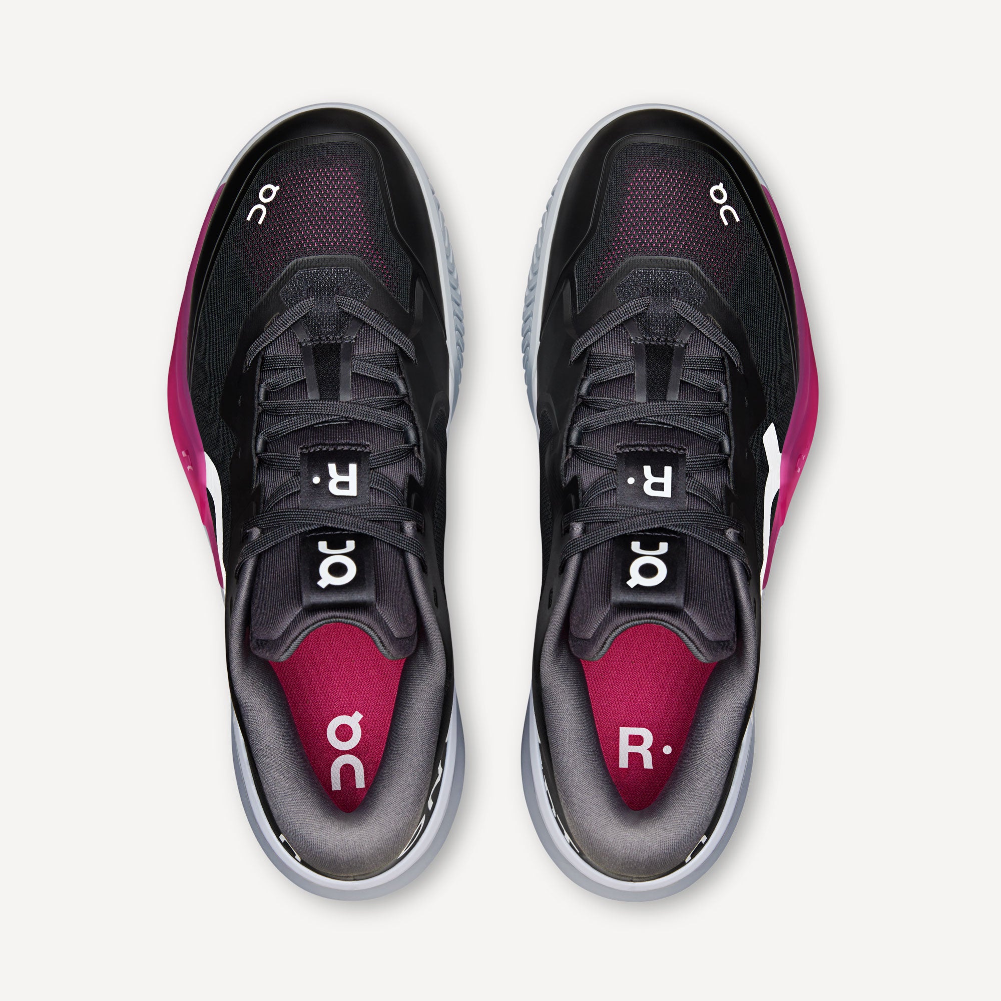 On The Roger Pro 3 Men's Clay Court Tennis Shoes - Black (5)