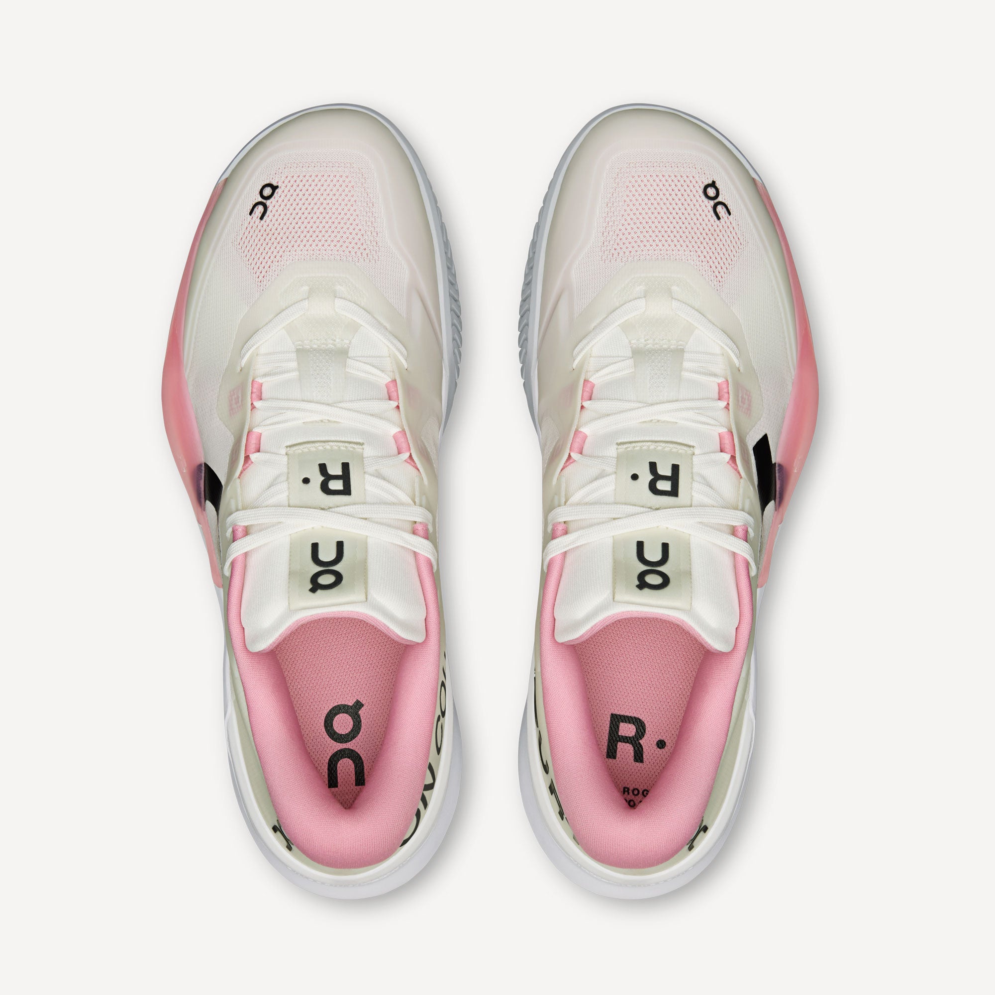 On The Roger Pro 3 Women's Clay Court Tennis Shoes - White (5)