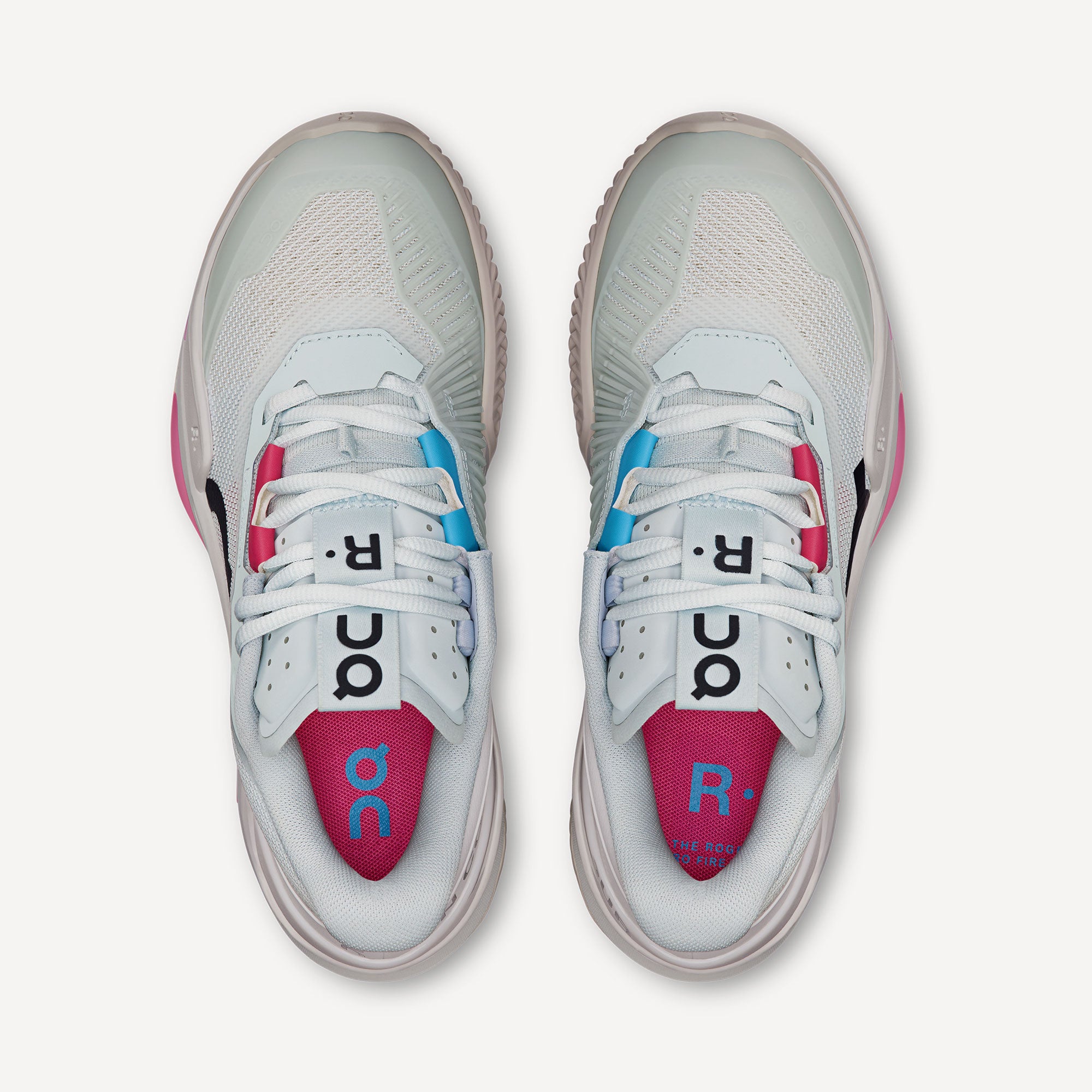 On The Roger Pro Fire Women's Clay Court Tennis Shoes - Grey (5)