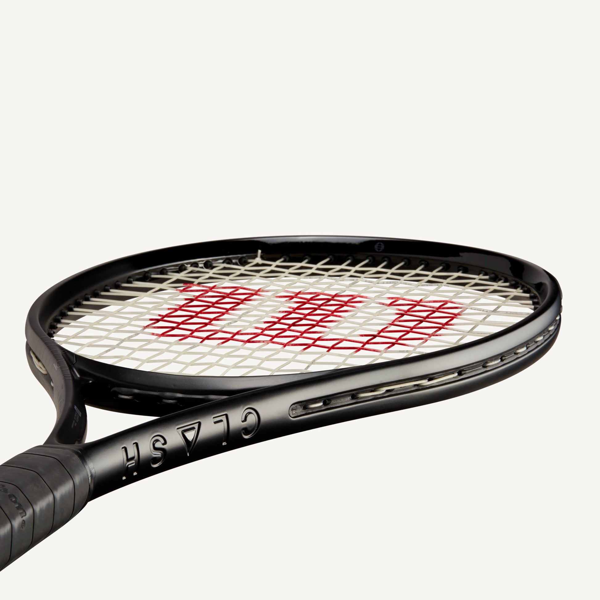 Wilson Noir Clash 100 V2 Tennis Racket Black (5)