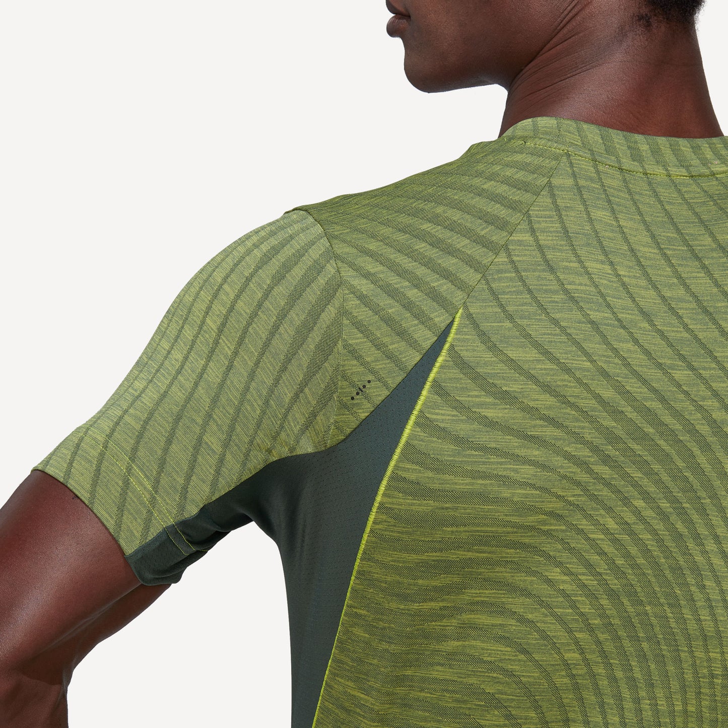 adidas Freelift Men's Tennis Shirt Green (5)