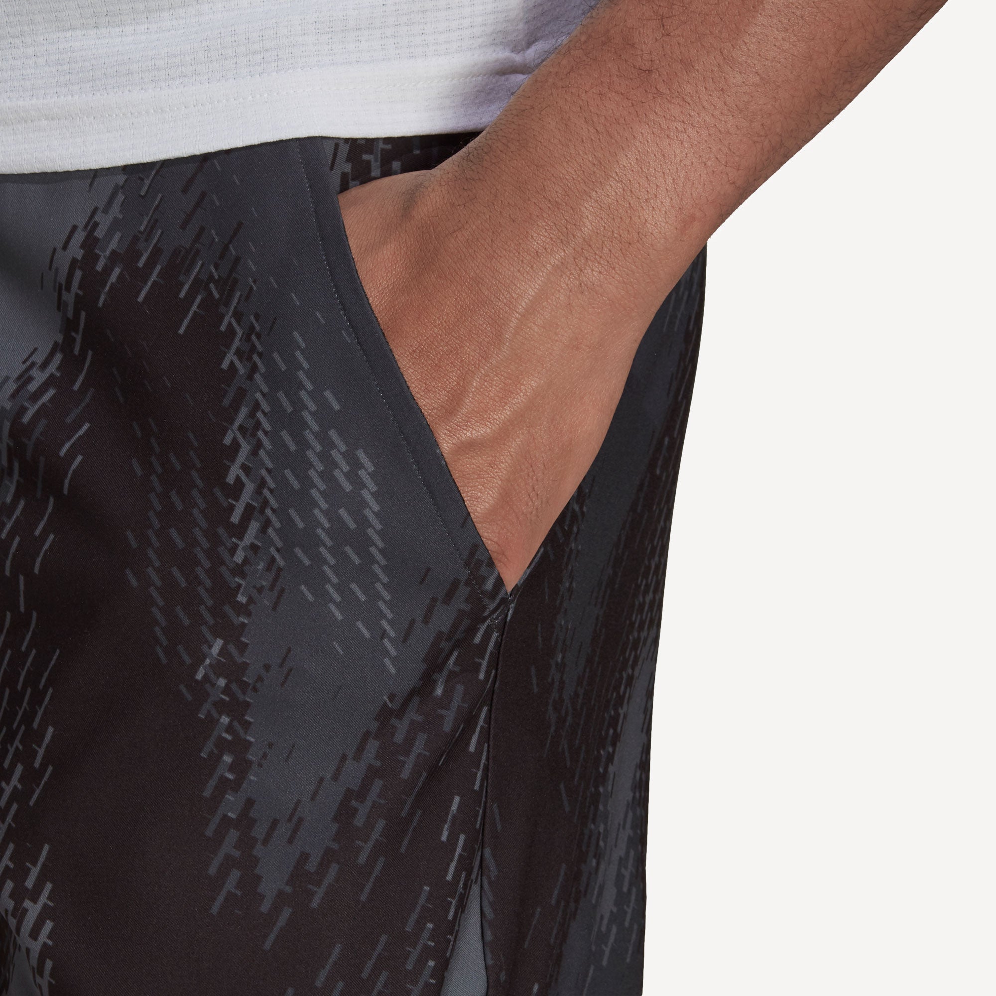 adidas Primeblue Men's Printed 7-Inch Tennis Shorts Grey (5)