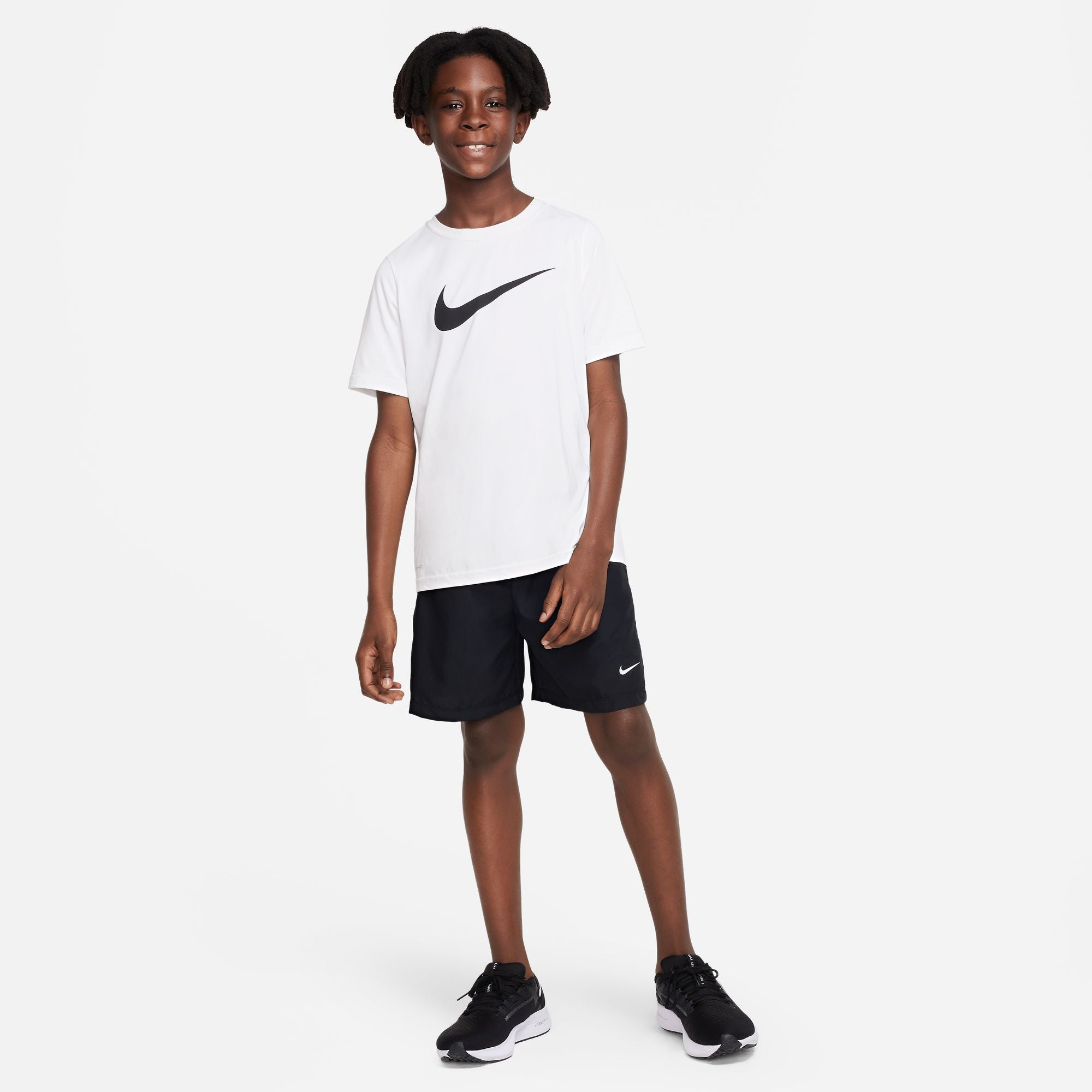Nike Dri-FIT Boys' Woven Shorts Black (7)