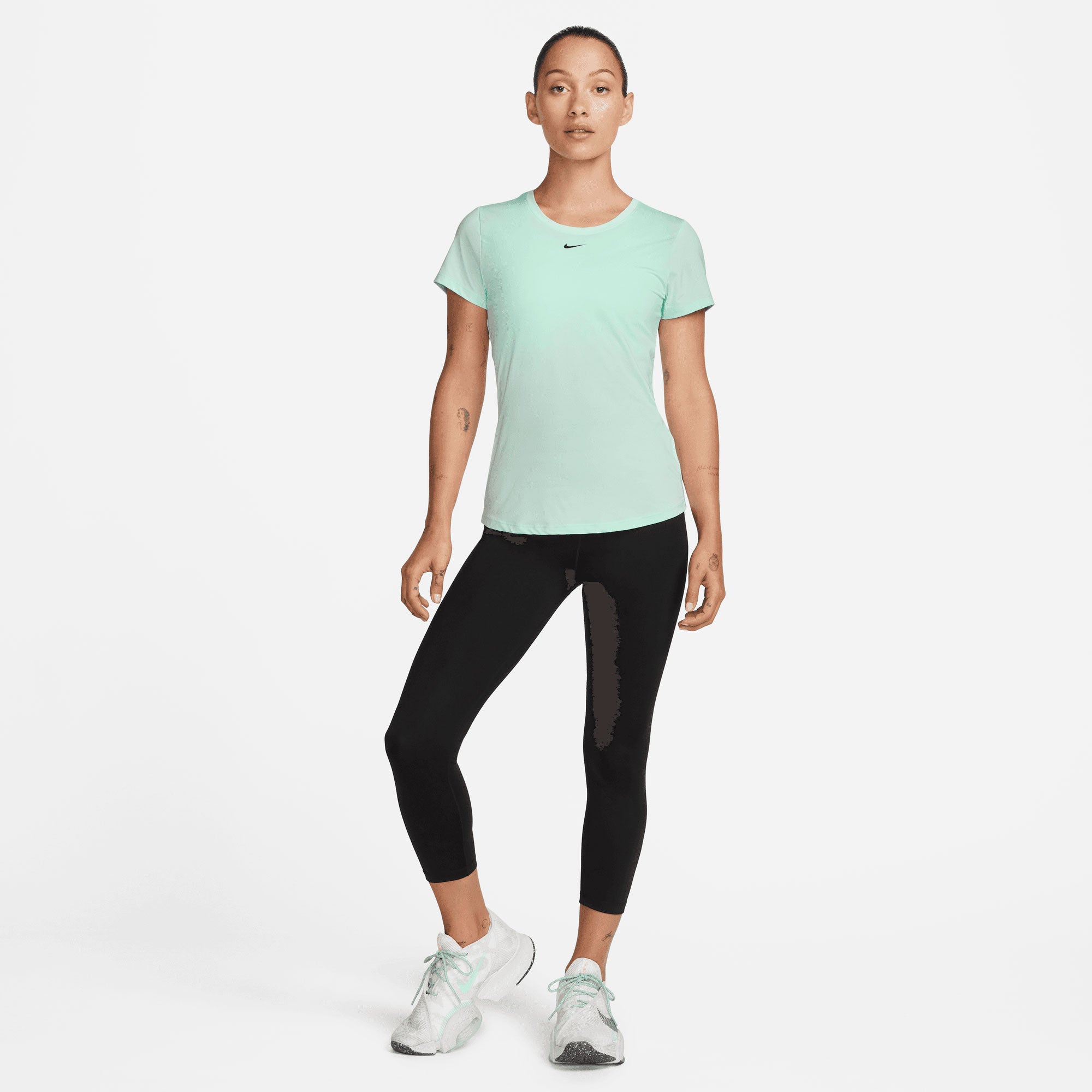 Nike One Dri-FIT Women's Slim Top Green (4)
