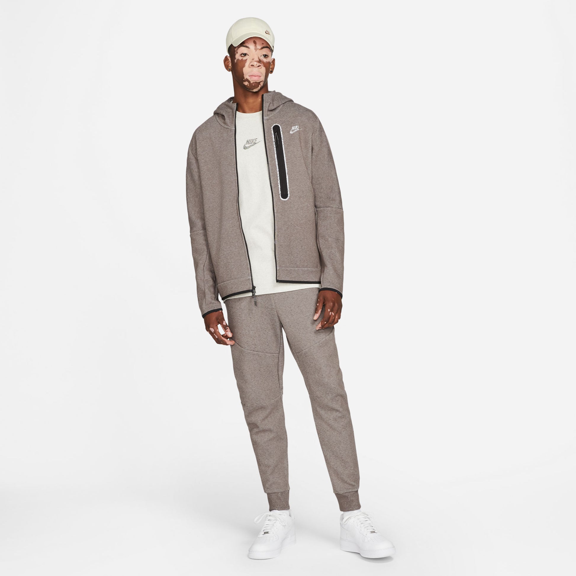 Nike Tech Fleece HD Revival Men's Full-Zip Hoodie Grey (3)