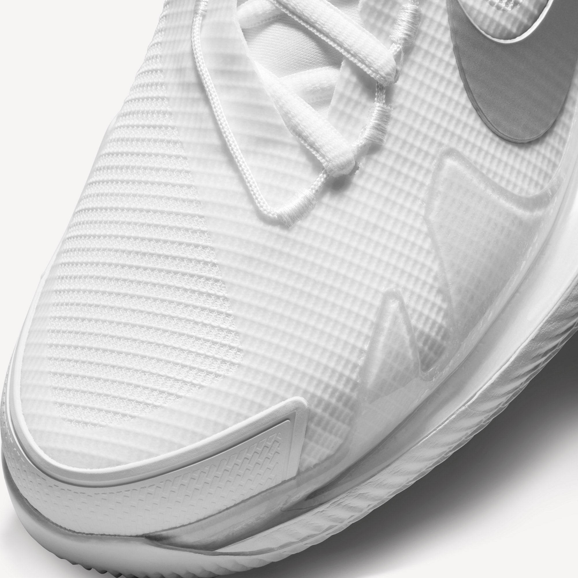 NikeCourt Air Zoom Vapor Pro Women's Hard Court Tennis Shoes White (7)