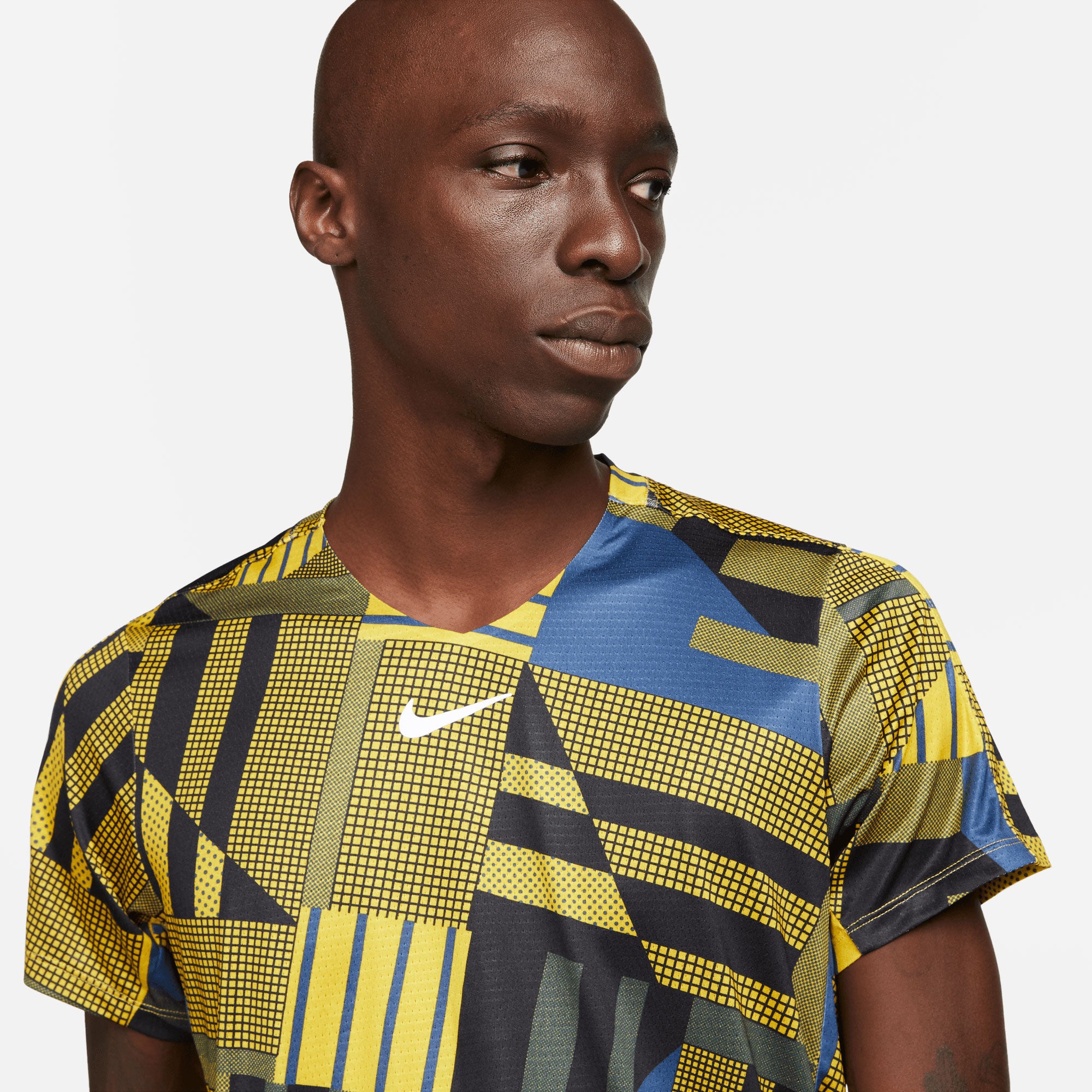 NikeCourt Dri-FIT Advantage Men's Printed Tennis Shirt Yellow (3)