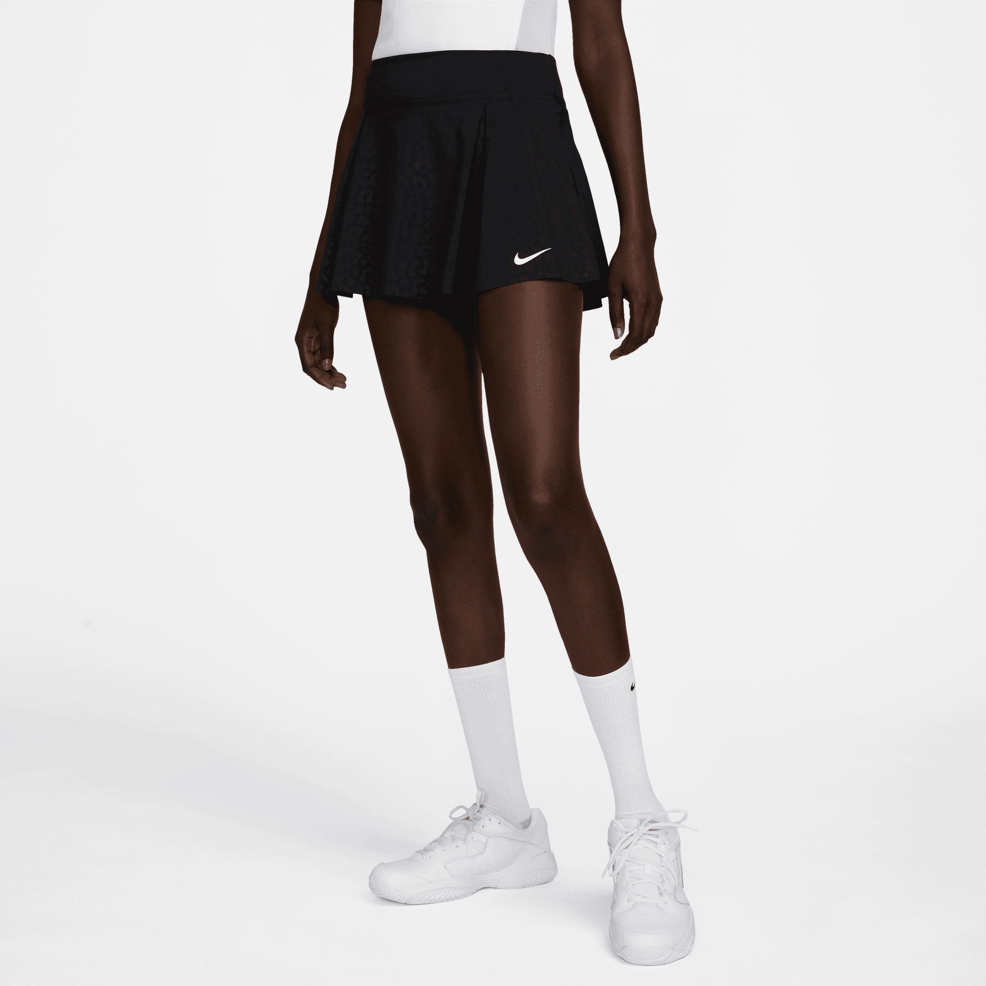 NikeCourt Dri-FIT Club Women's Printed Tennis Skirt Black (1)