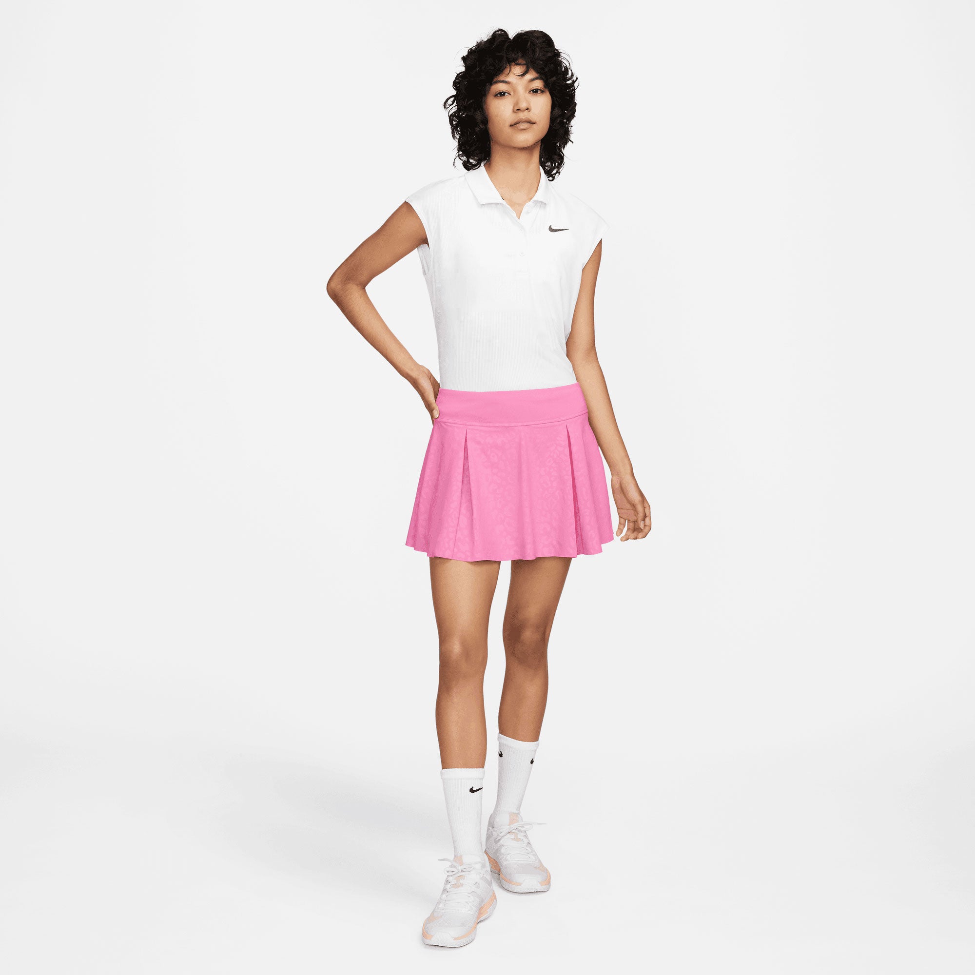 NikeCourt Dri-FIT Club Women's Printed Tennis Skirt Pink (7)