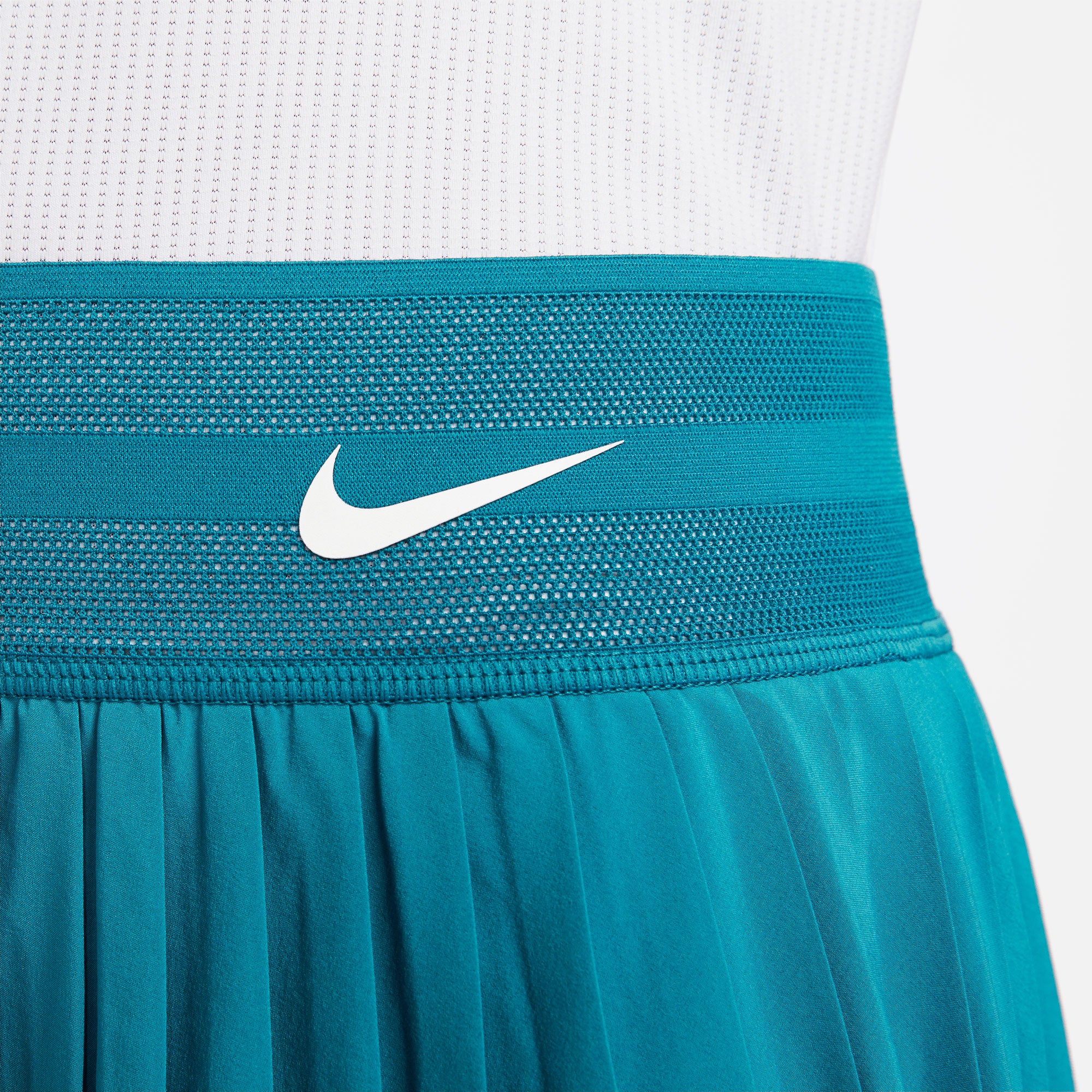 NikeCourt Dri-FIT Slam Melbourne Women's Tennis Skirt Green (4)