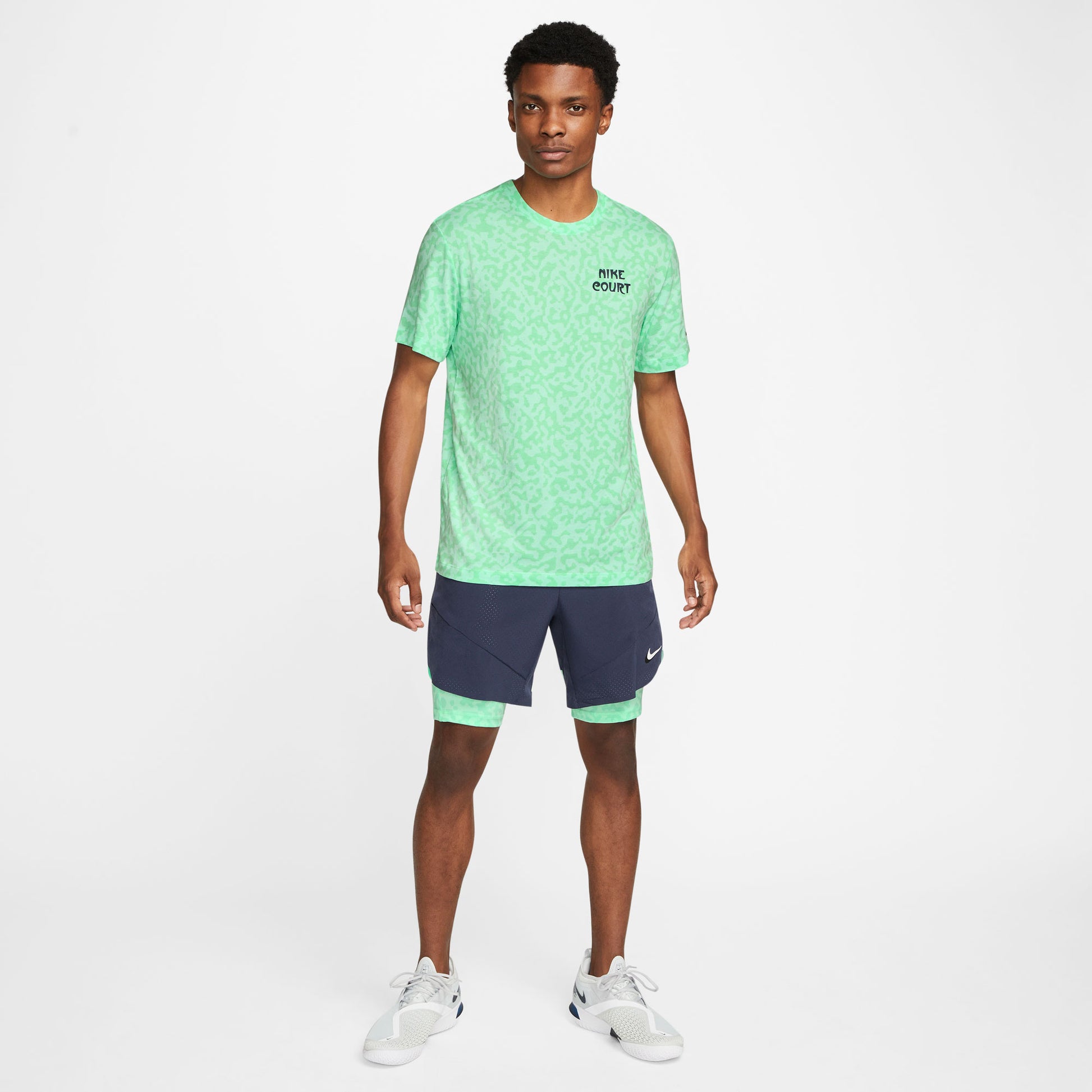 NikeCourt Dri-FIT Slam Paris Men's Tennis T-Shirt Green (5)