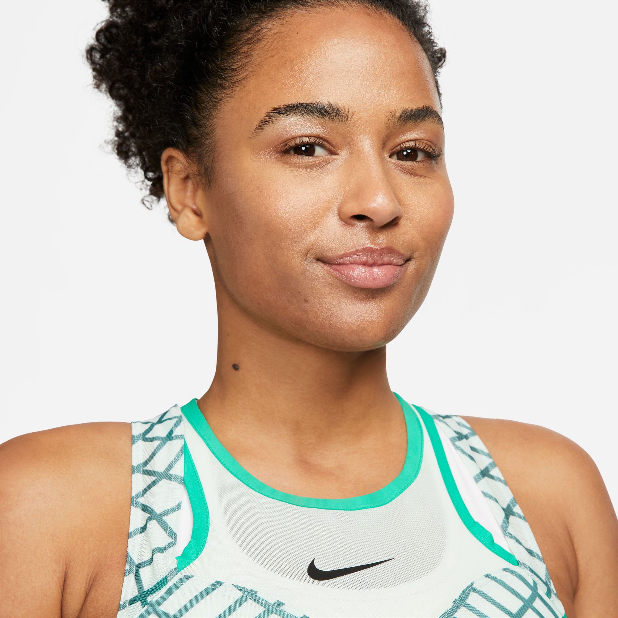 NikeCourt Dri-FIT Slam Paris Women's Tennis Dress Green (3)