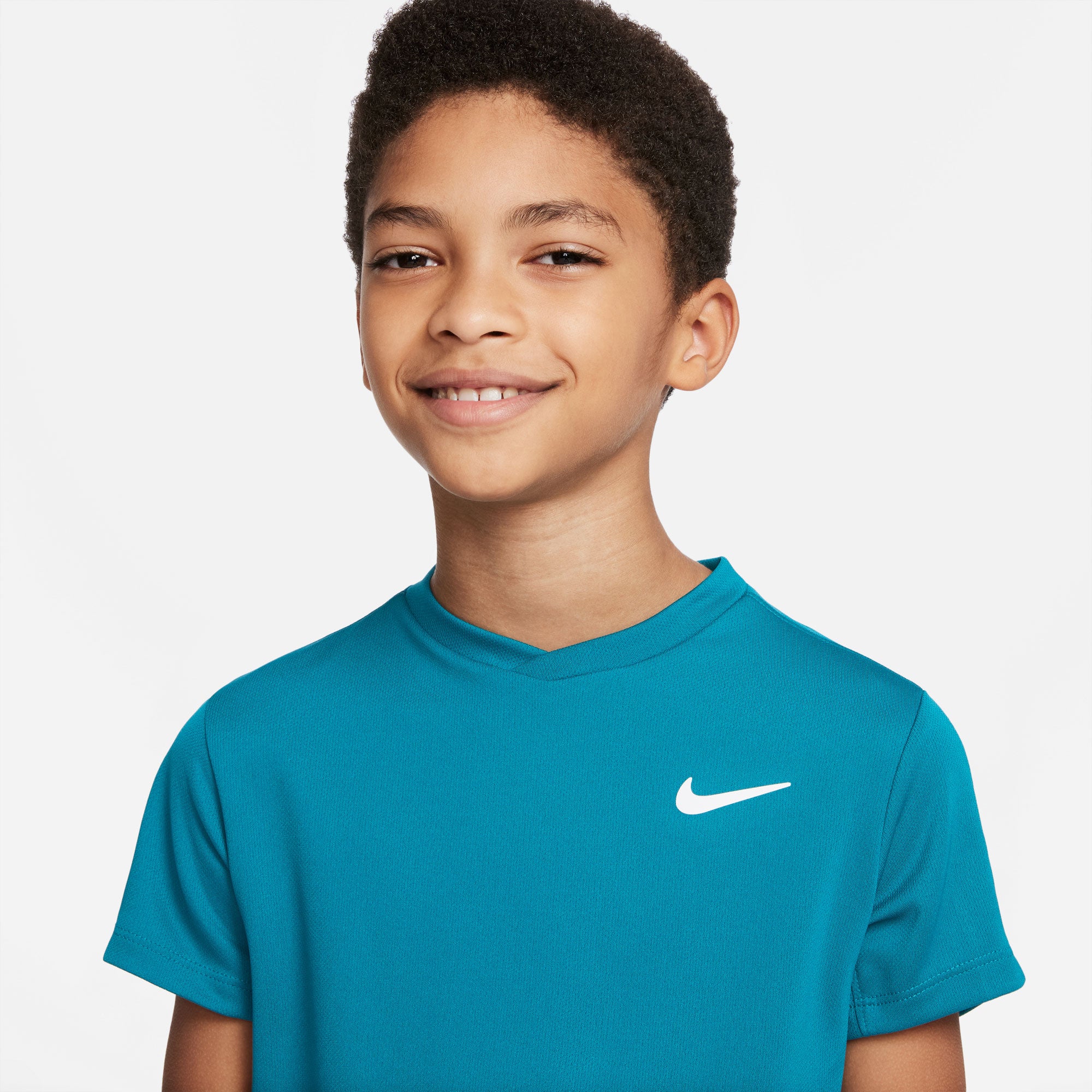 NikeCourt Dri-Fit Victory Boys' Tennis Shirt Green (4)