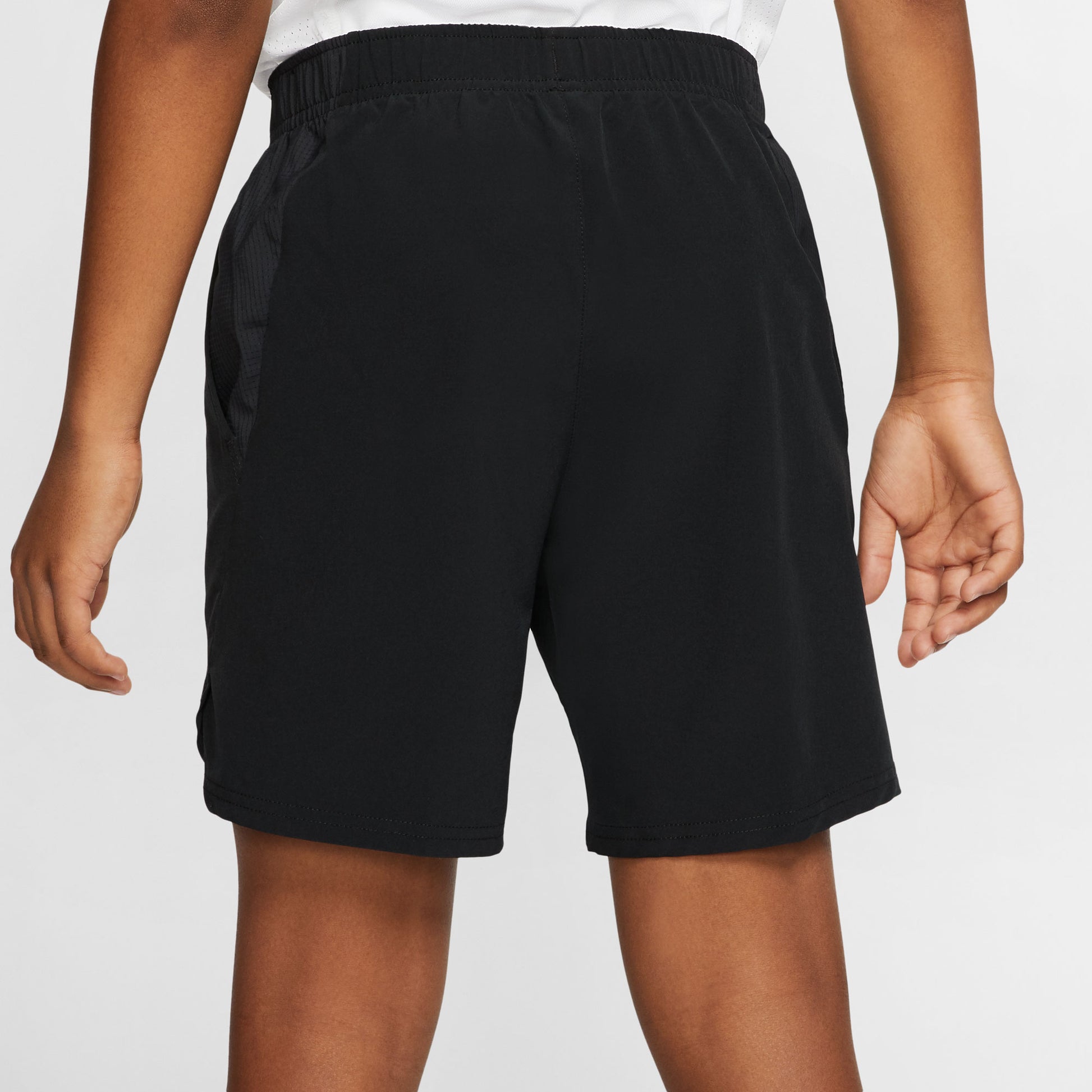 NikeCourt Dri-Fit Victory Boys' Tennis Shorts Black (2)