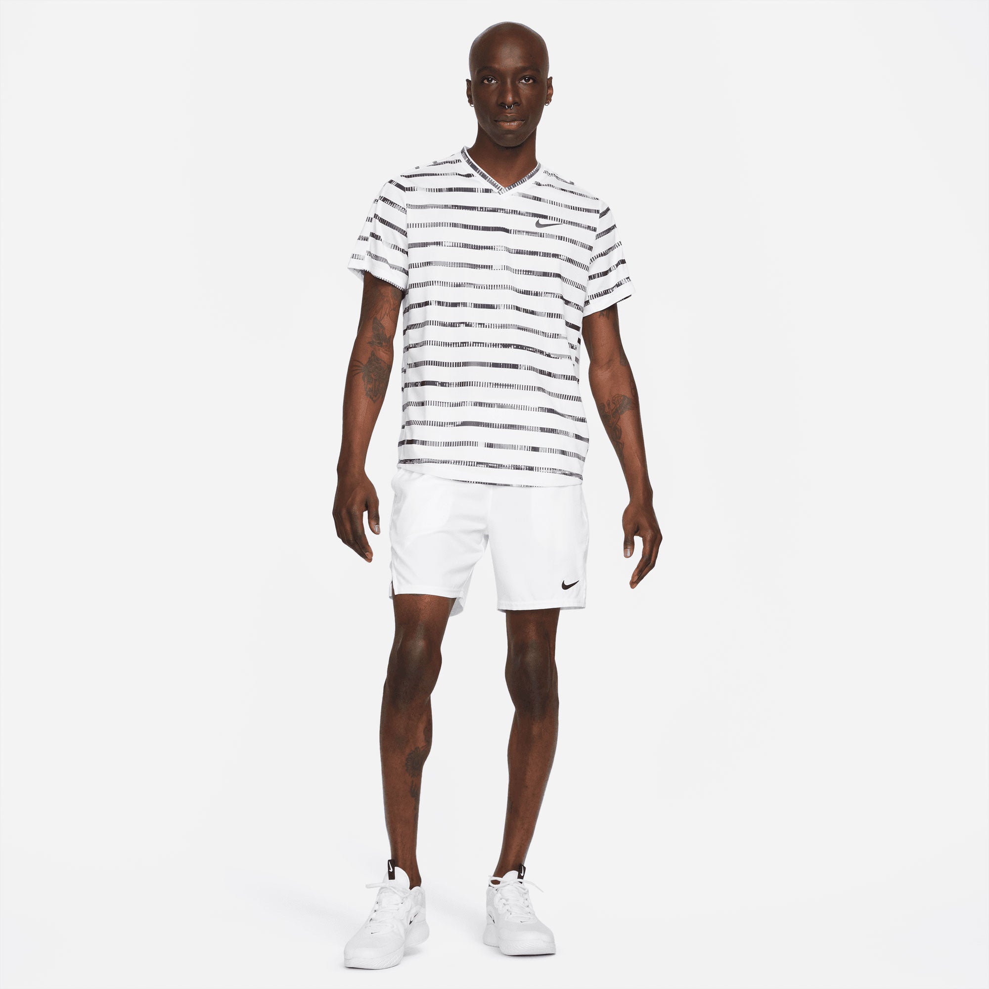 NikeCourt Dri-FIT Victory Men's Printed Tennis Shirt White (4)