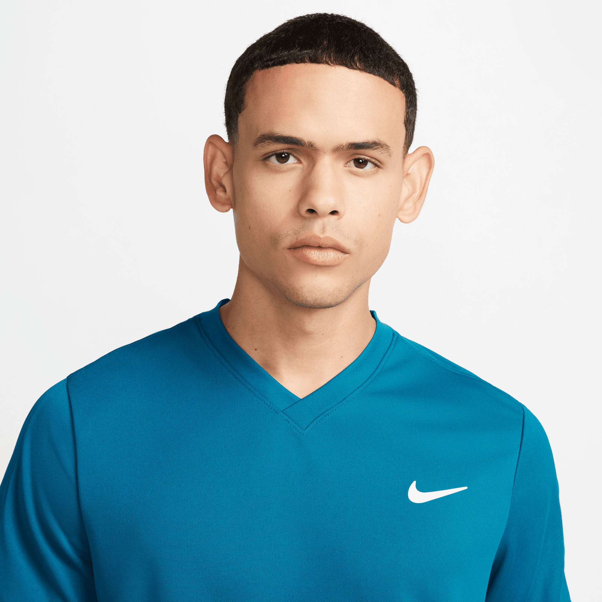 NikeCourt Dri-FIT Victory Men's Tennis Shirt Green (3)