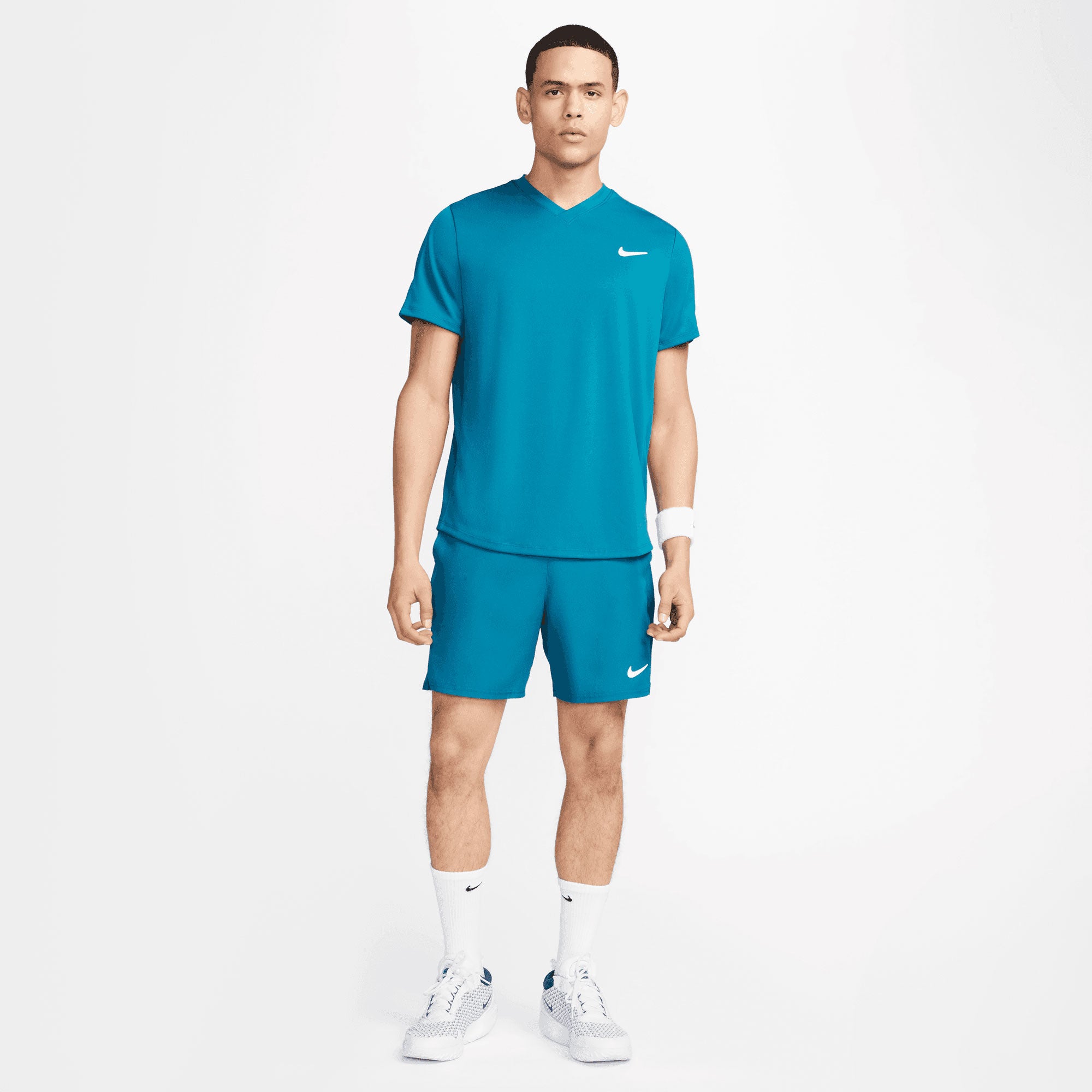 NikeCourt Dri-FIT Victory Men's Tennis Shirt Green (4)
