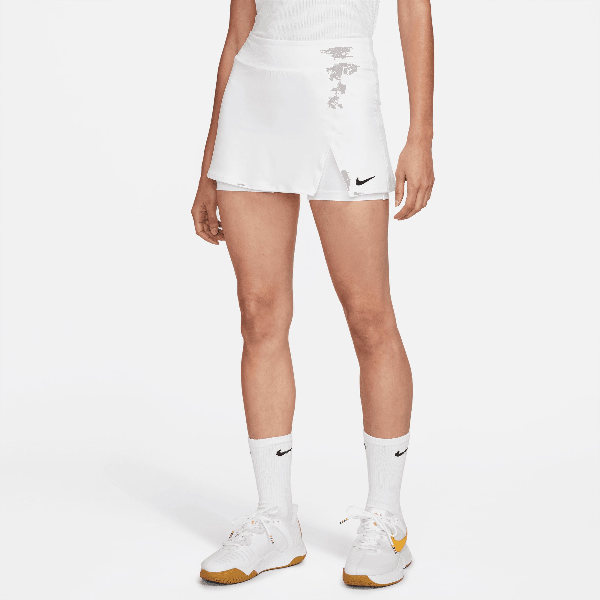 NikeCourt Dri-FIT Victory Women's Straight Tennis Skirt White (1)