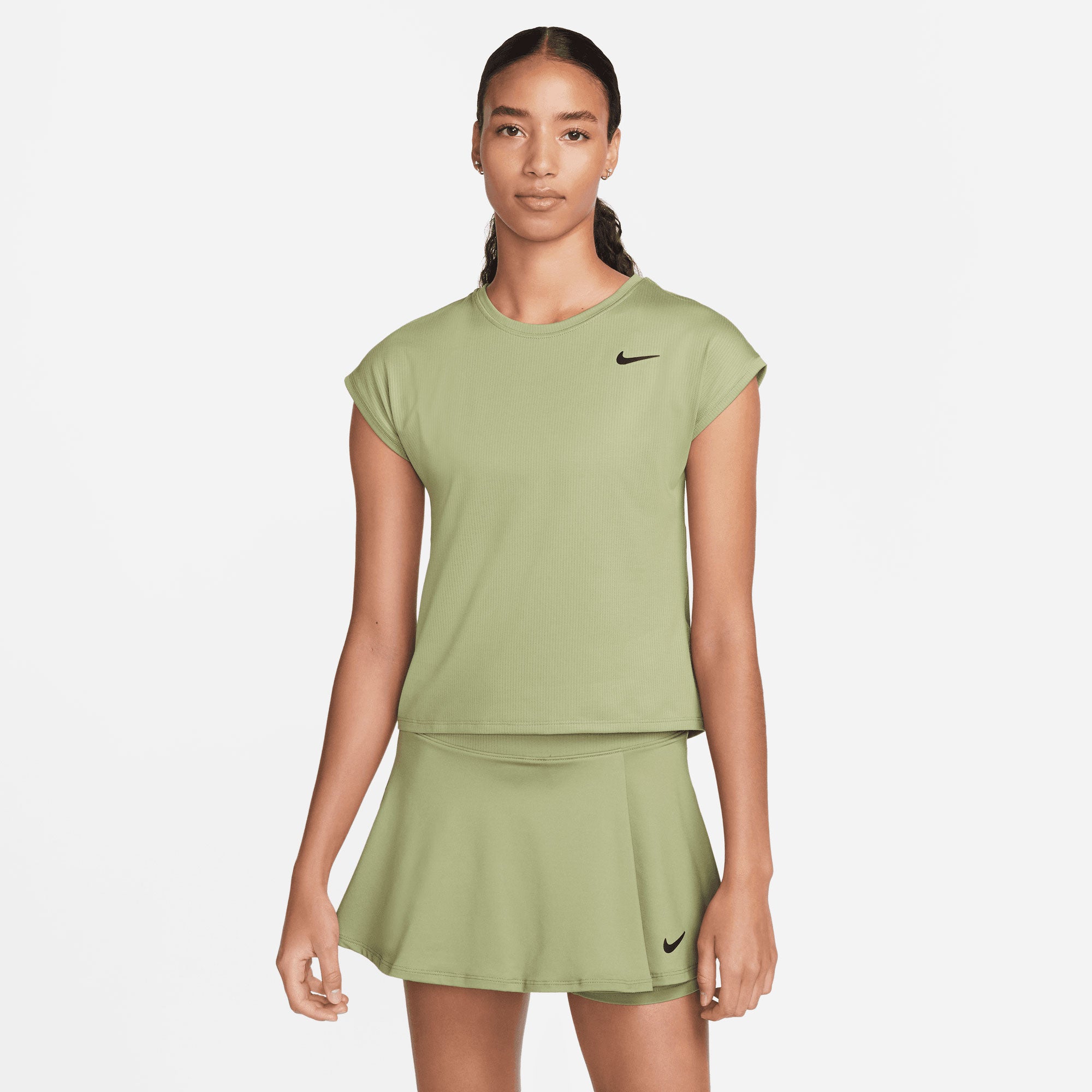 NikeCourt Dri-FIT Victory Women's Tennis Shirt Green (1)