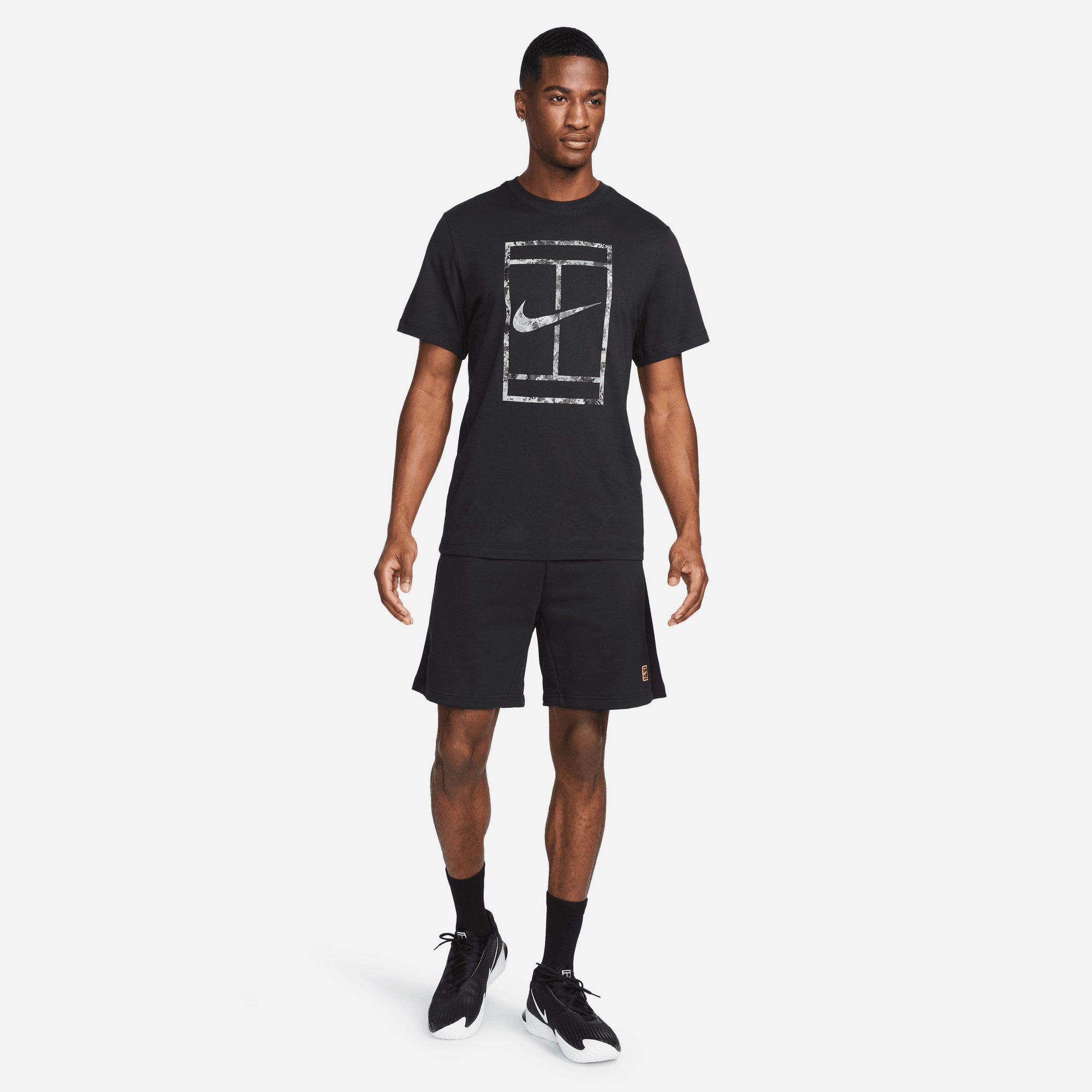 NikeCourt Garden Party Men's Tennis T-Shirt Black (4)