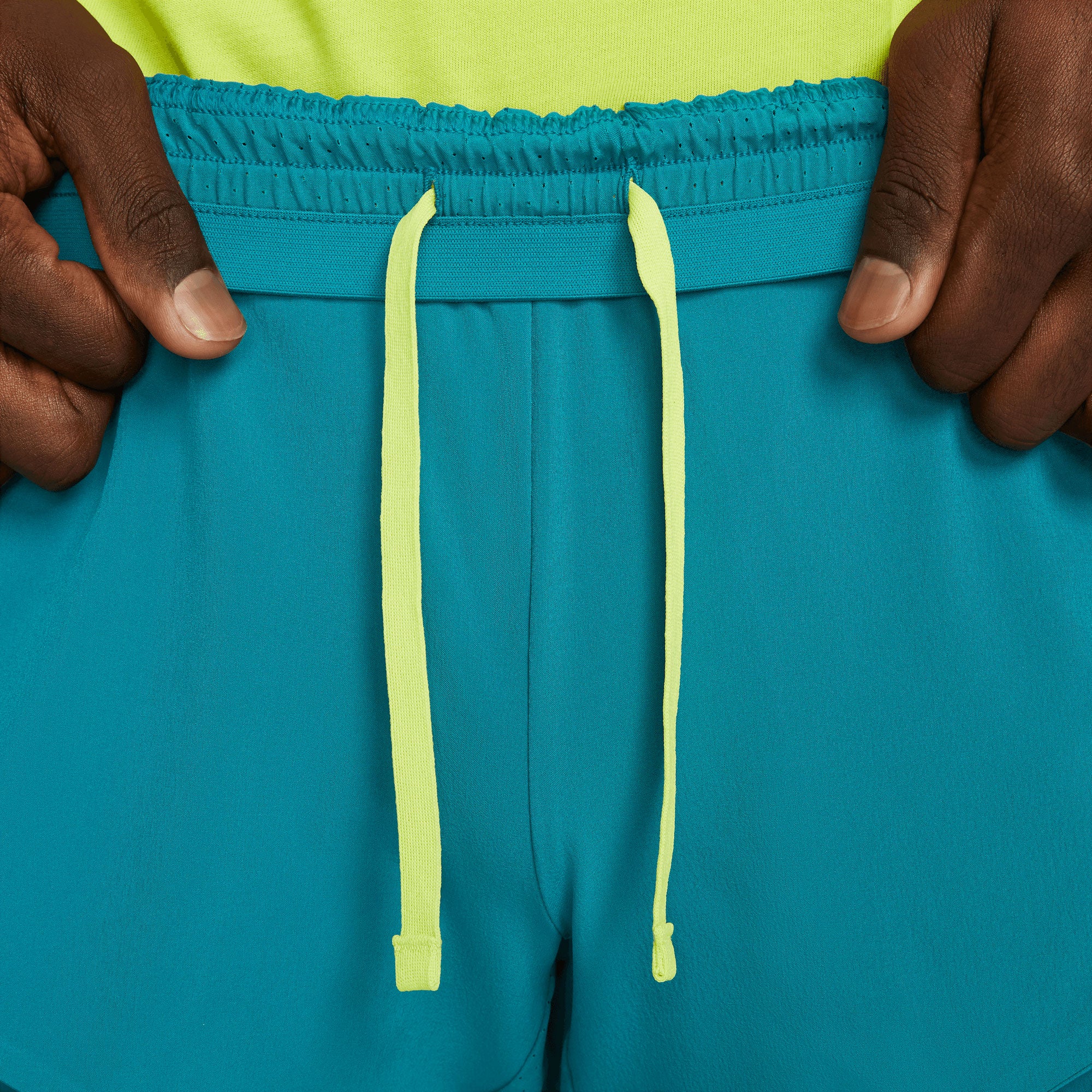 NikeCourt Rafa Dri-FIT ADV Paris Men's 7-Inch Tennis Shorts Green (6)