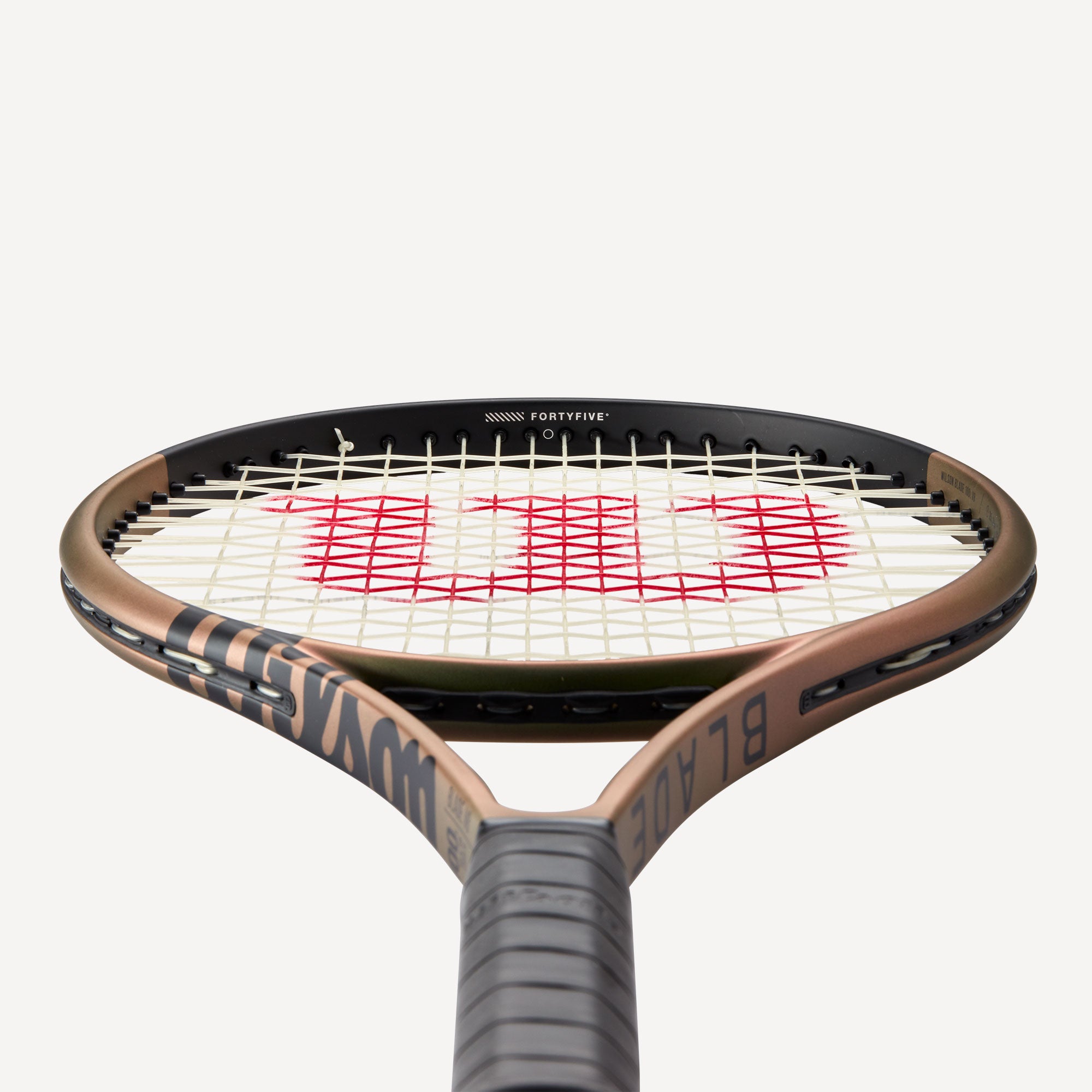 Wilson Blade 100L V8 Tennis Racket (4)