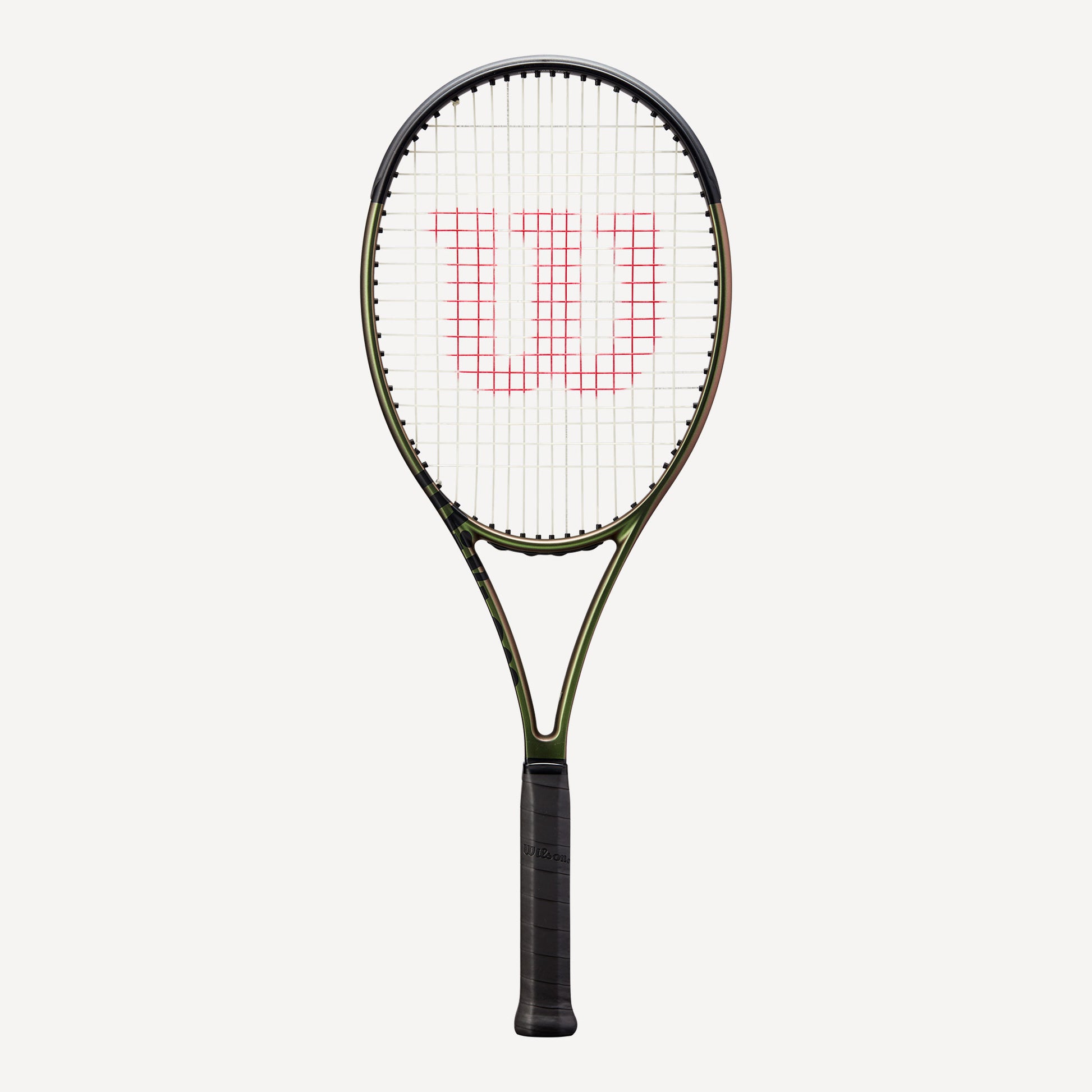 Wilson Blade 98 16x19 V8 Tennis Racket (1)