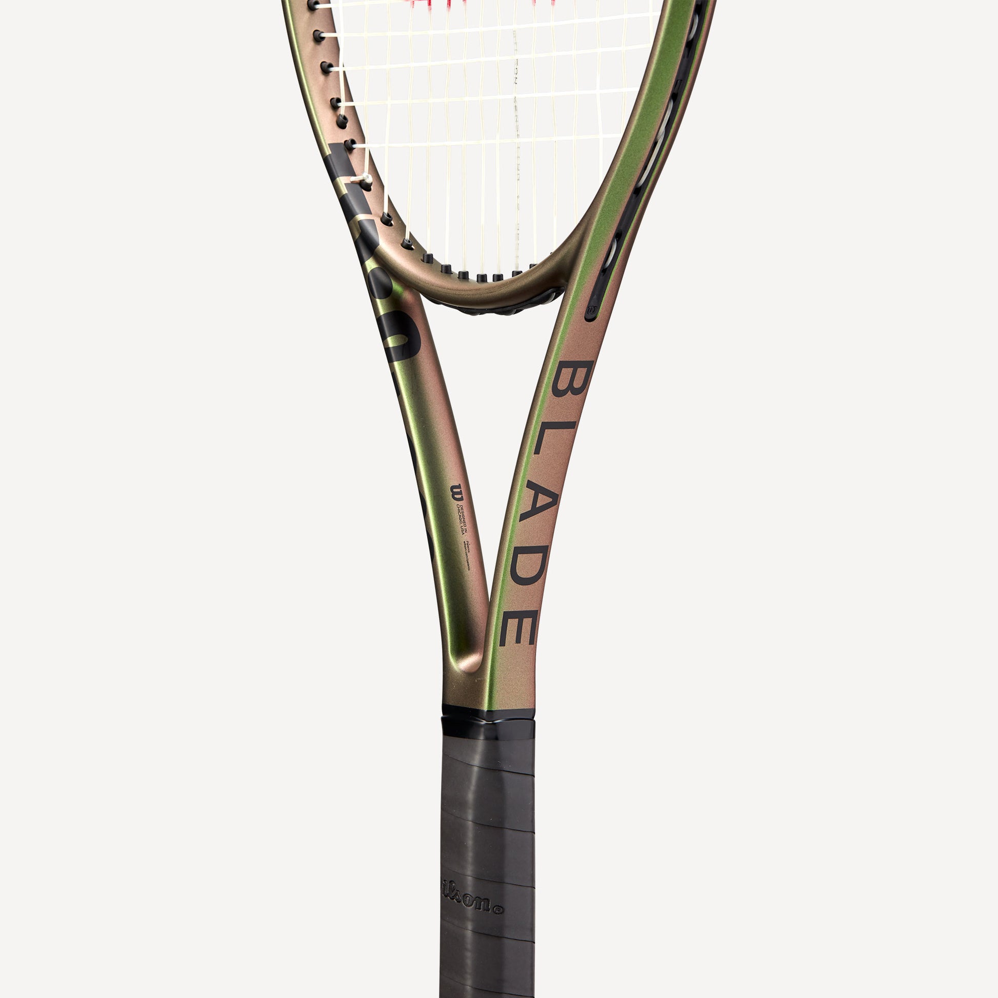 Wilson Blade 98 16x19 V8 Tennis Racket (6)