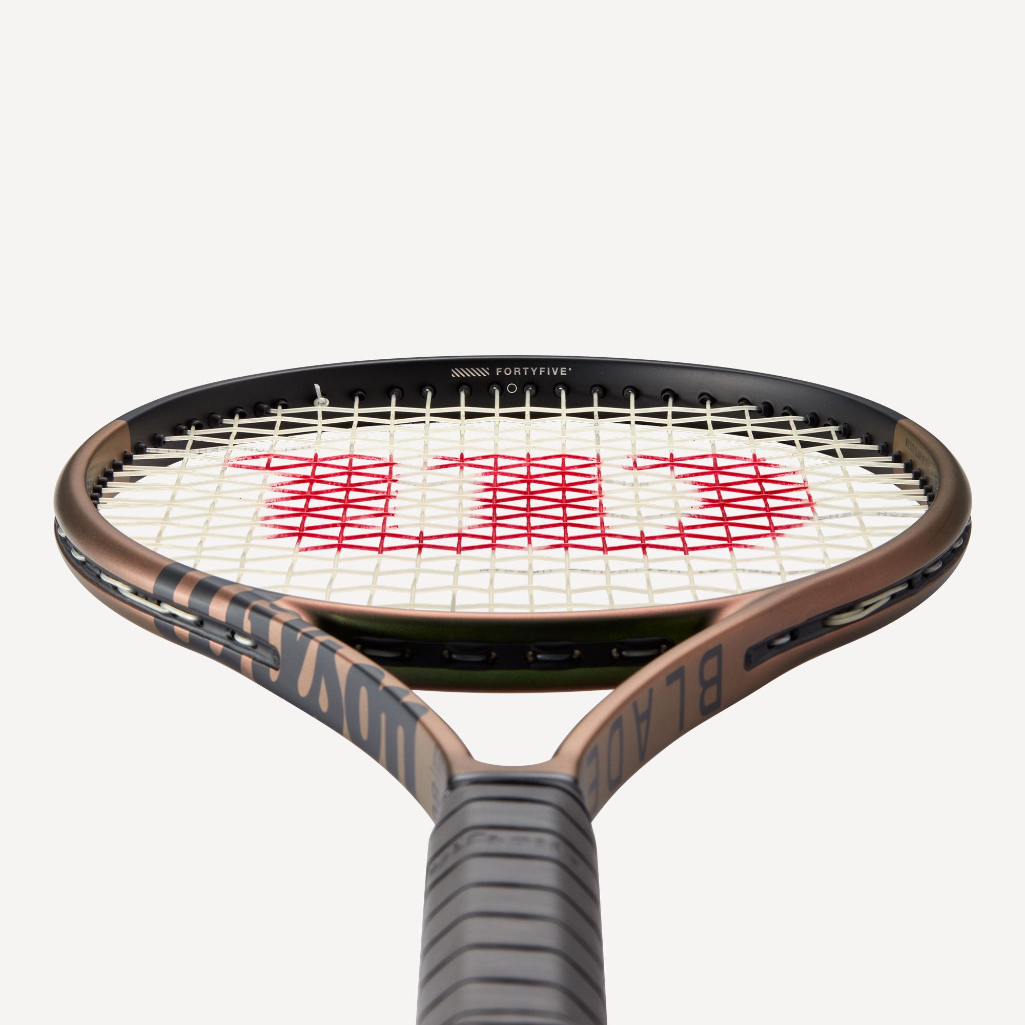 Wilson Blade 98 18x20 V8 Tennis Racket (4)