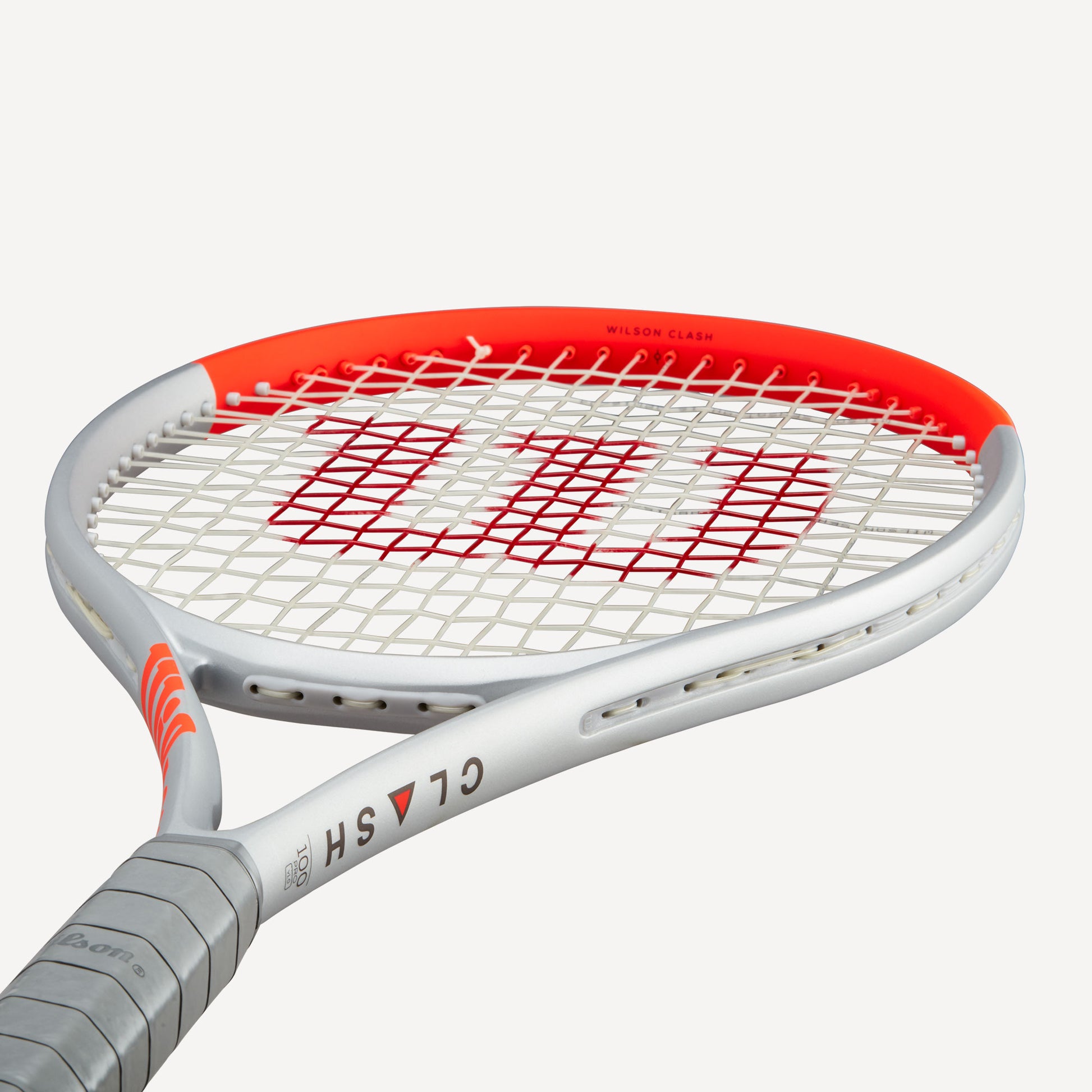 Wilson Clash 100 Pro Silver Tennis Racket (5)
