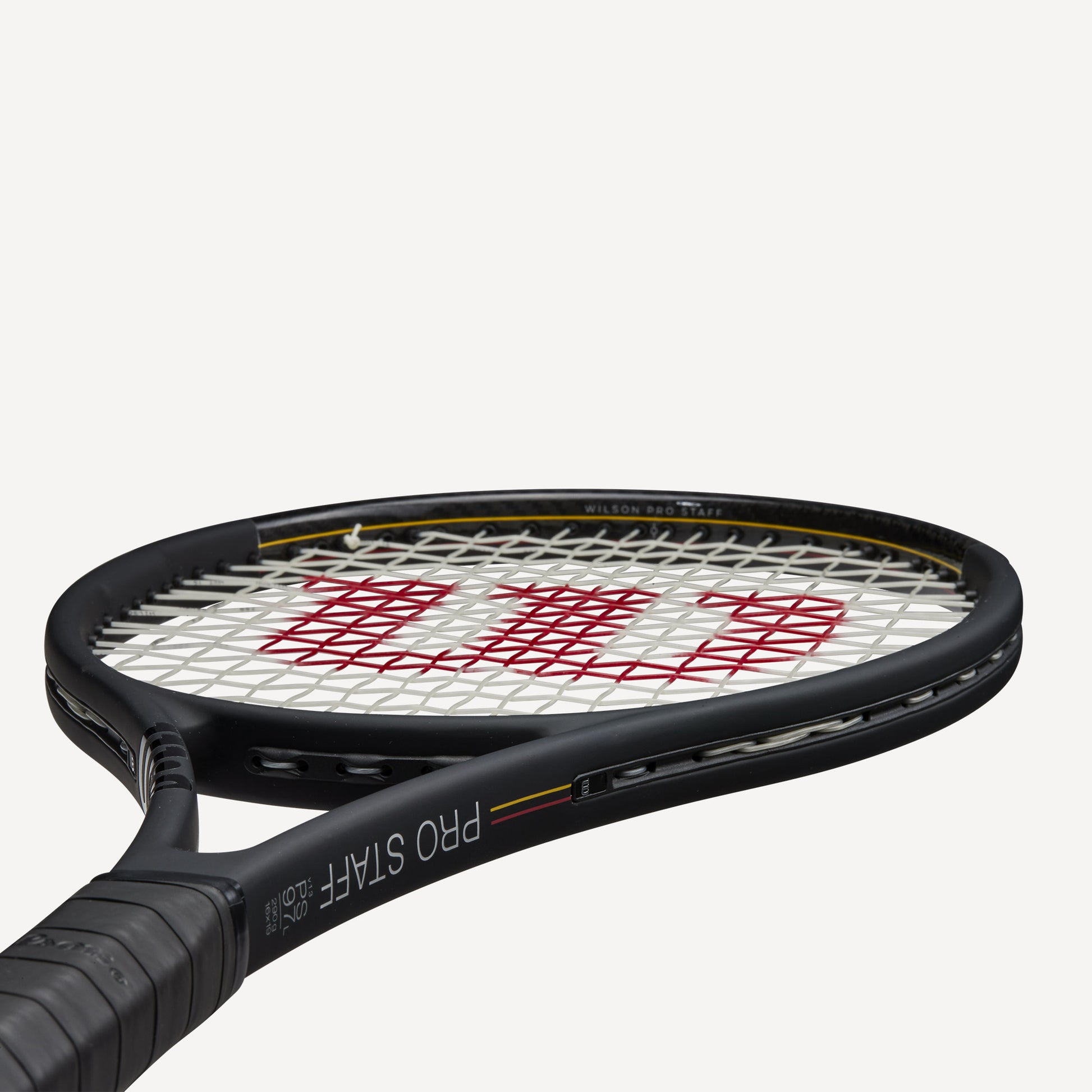 Wilson Pro Staff 97L V13 Tennis Racket (5)