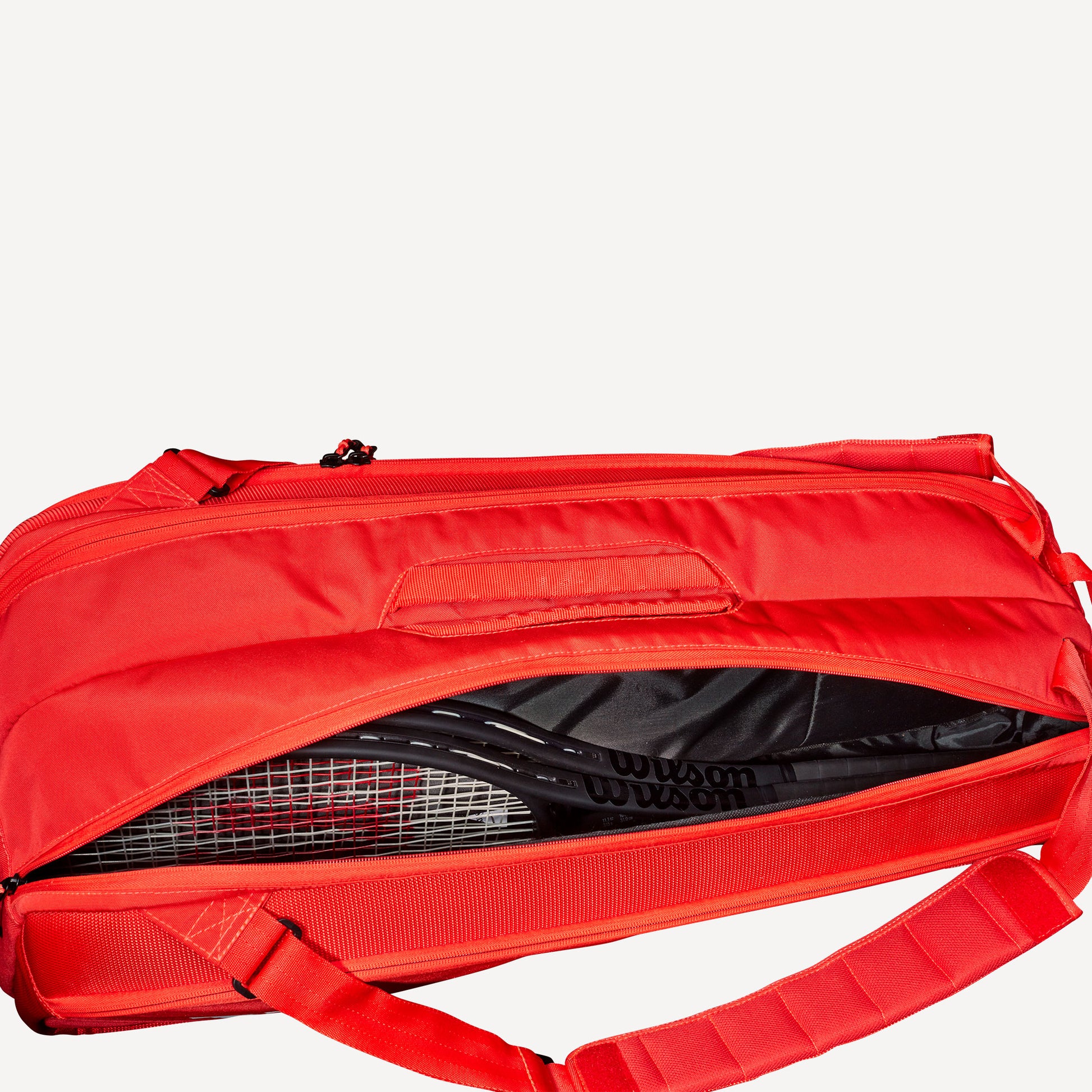 Wilson Super Tour 6 Pack Tennis Bag Red (8)