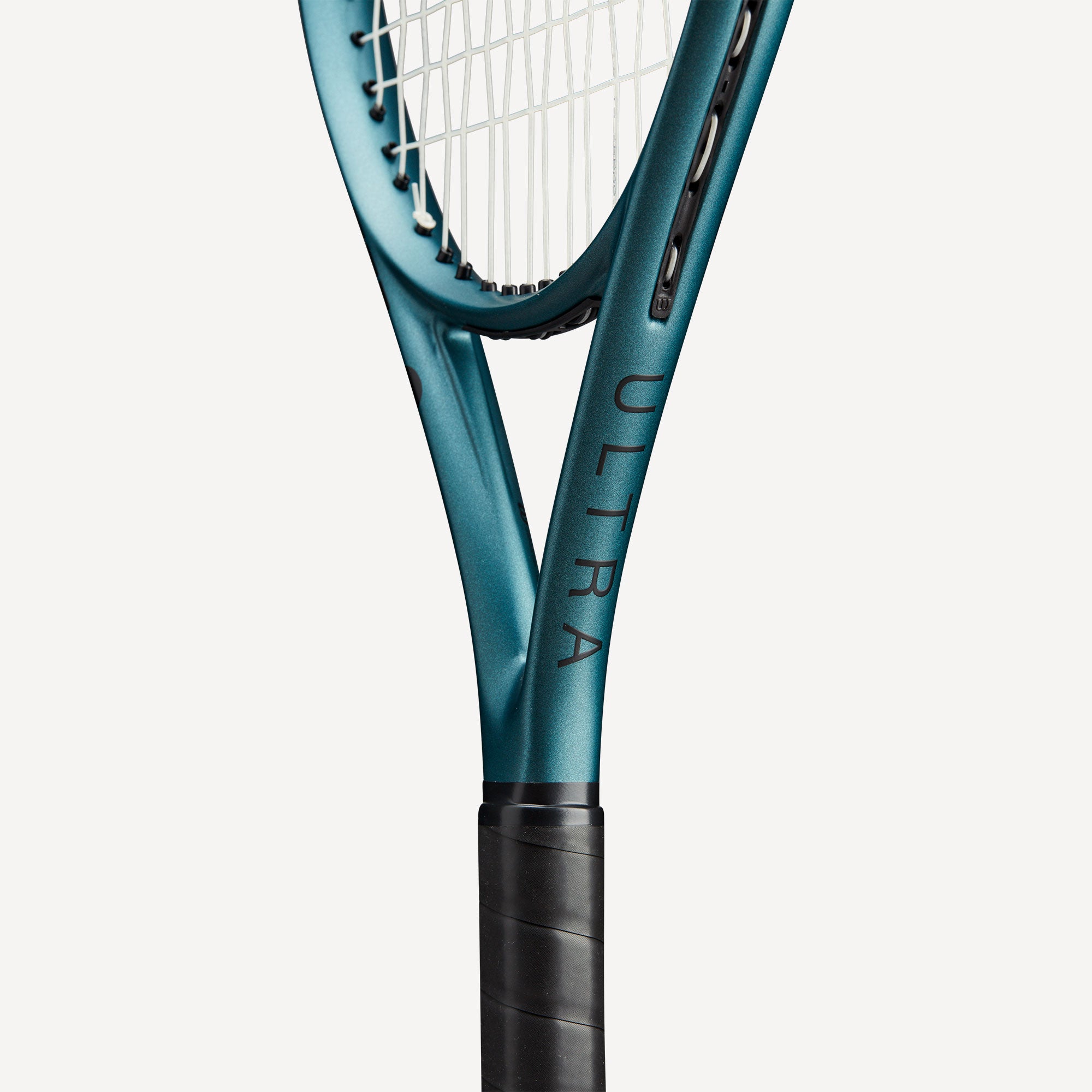 Wilson Ultra 26 V4 Junior Tennis Racket 6